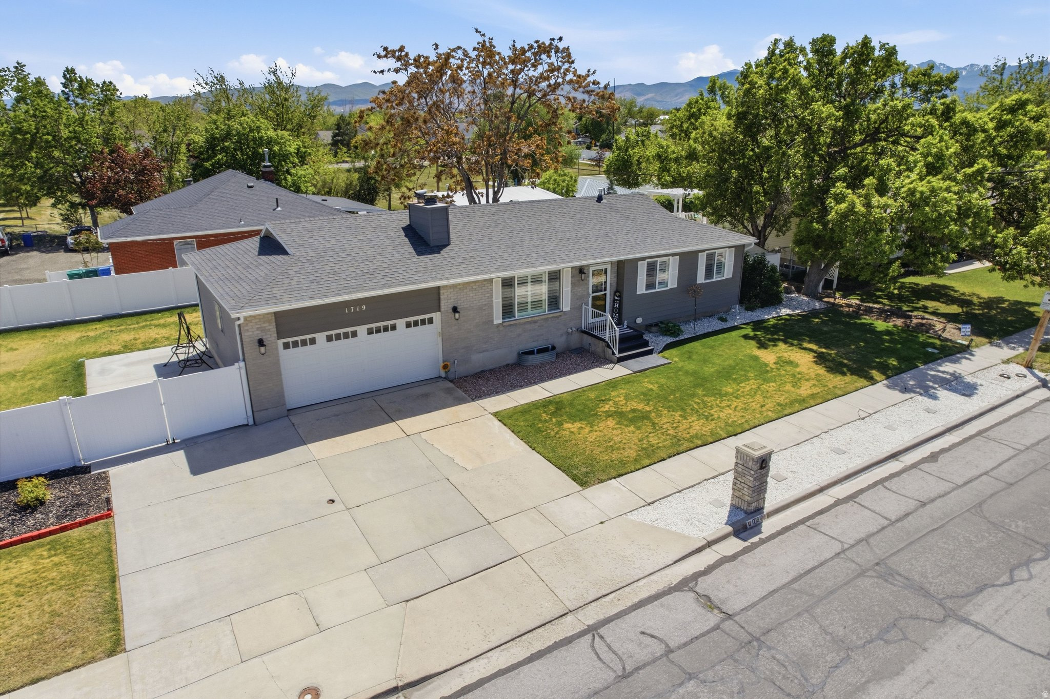 main property photo 60