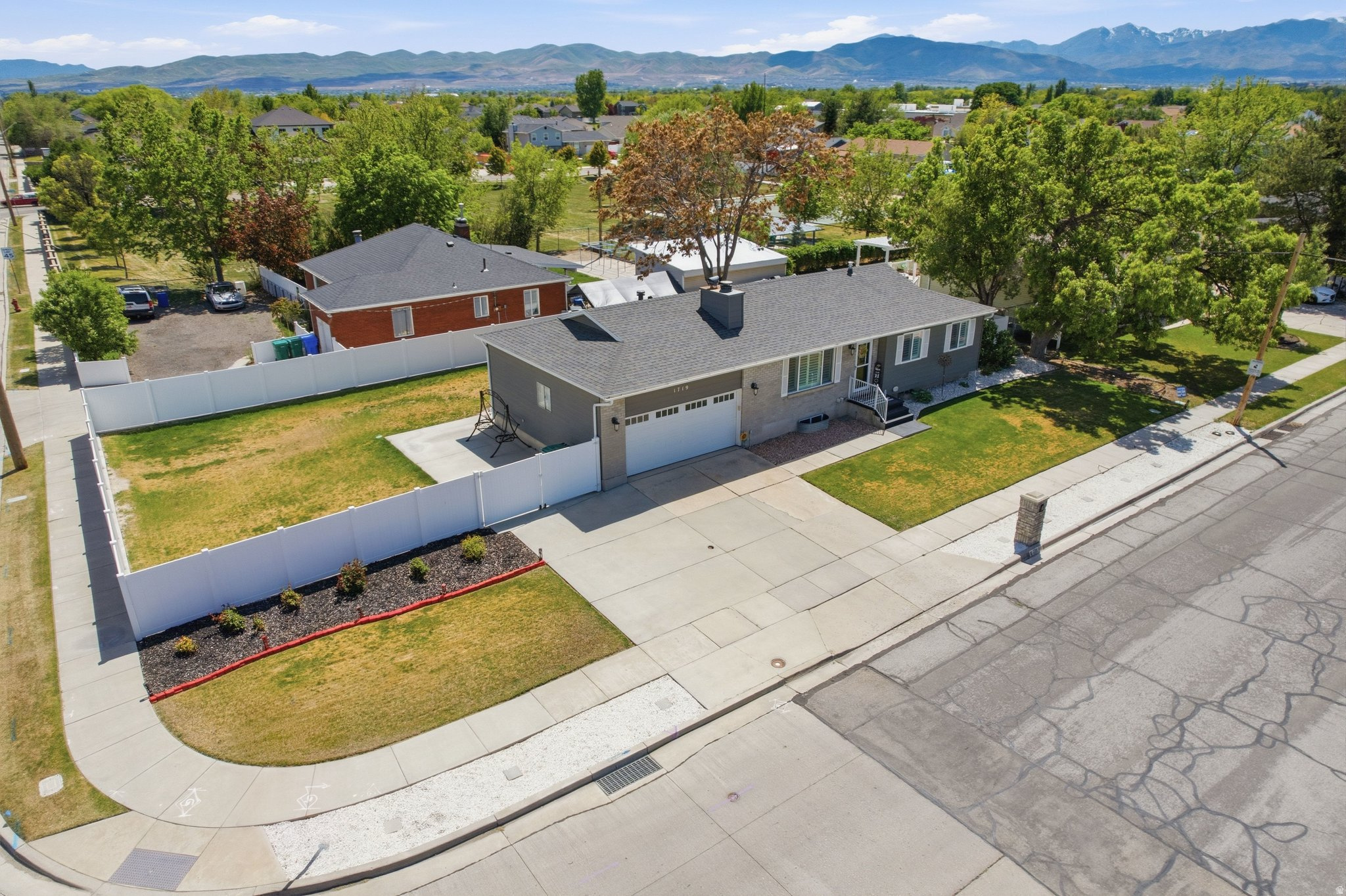 main property photo 61