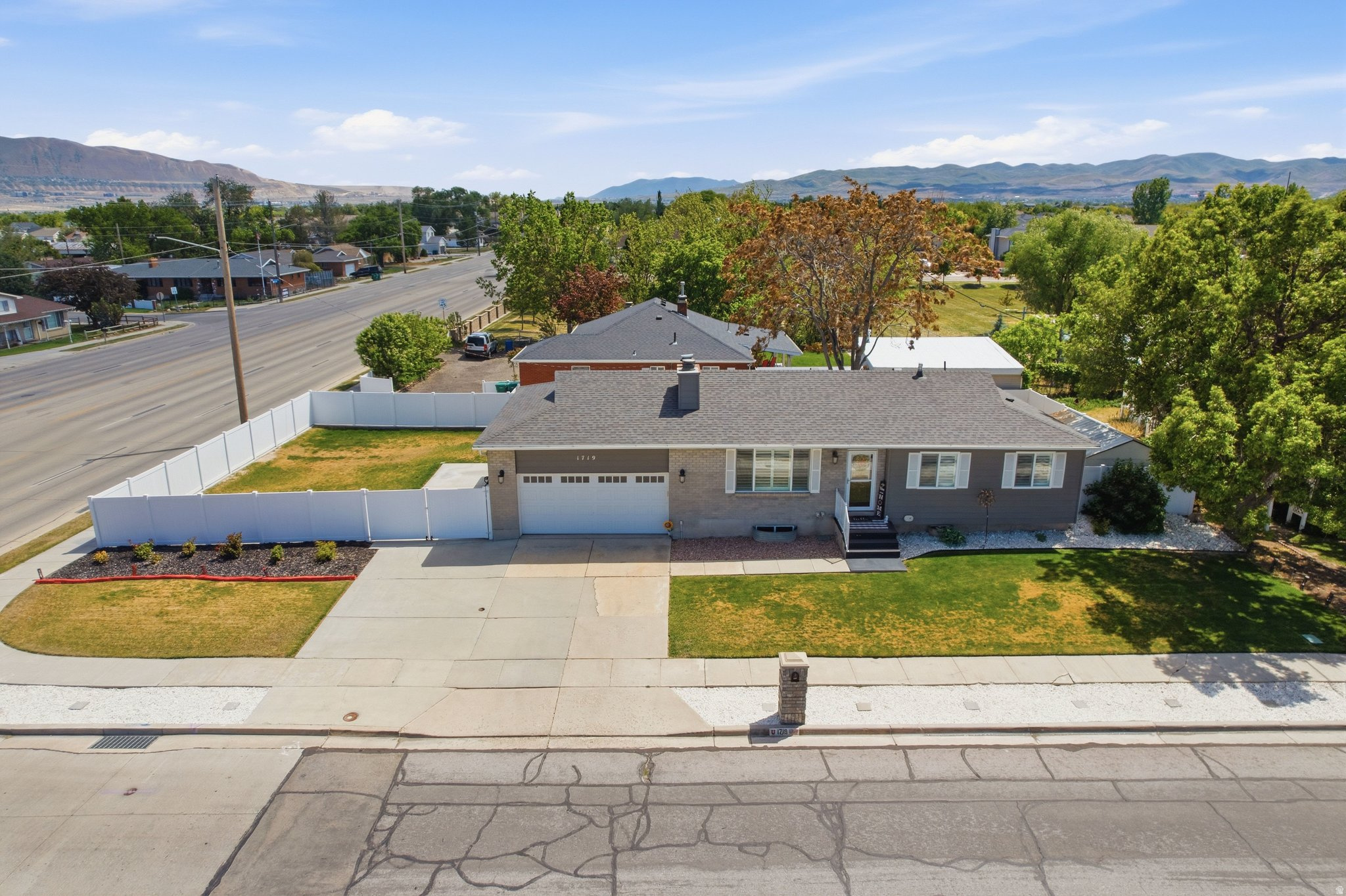 main property photo 62