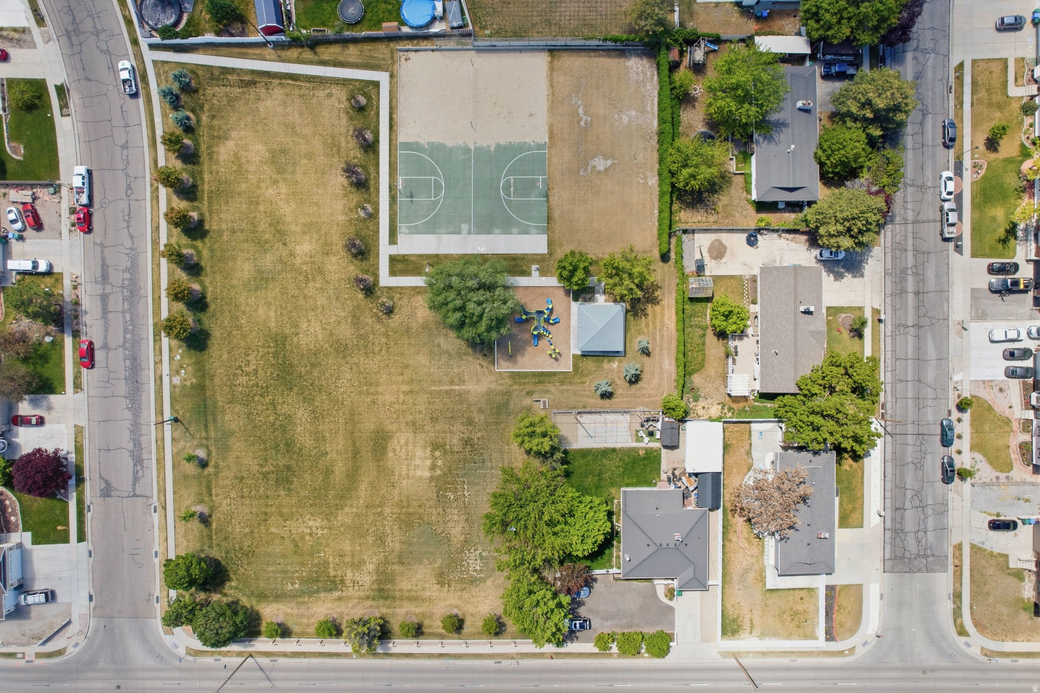 main property photo 71
