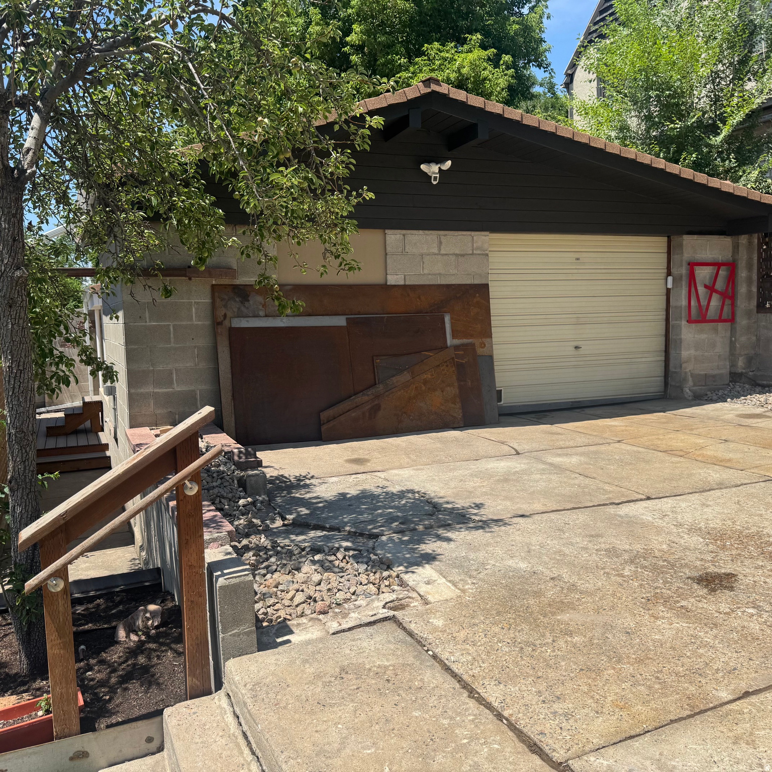 main property photo 42