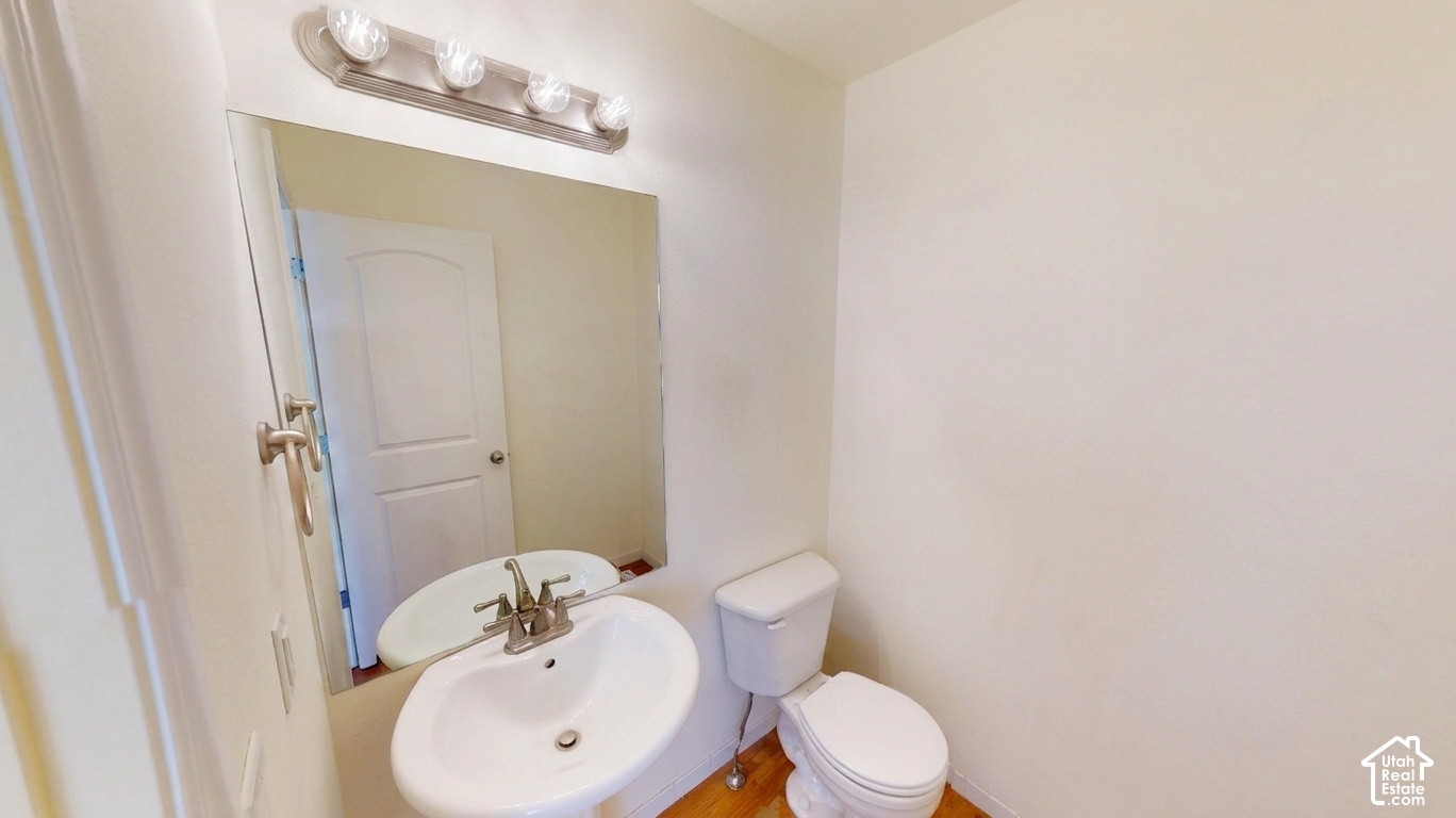 main property photo 8