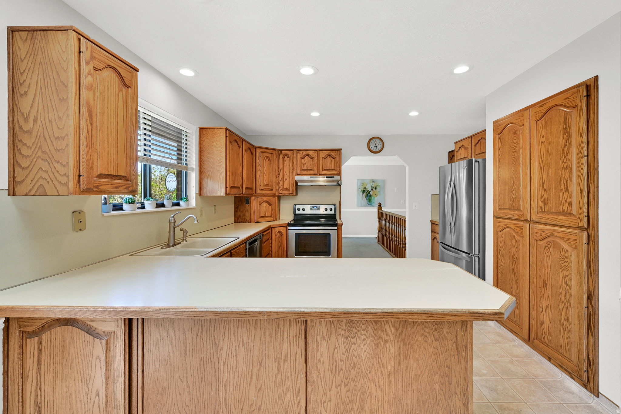main property photo 12