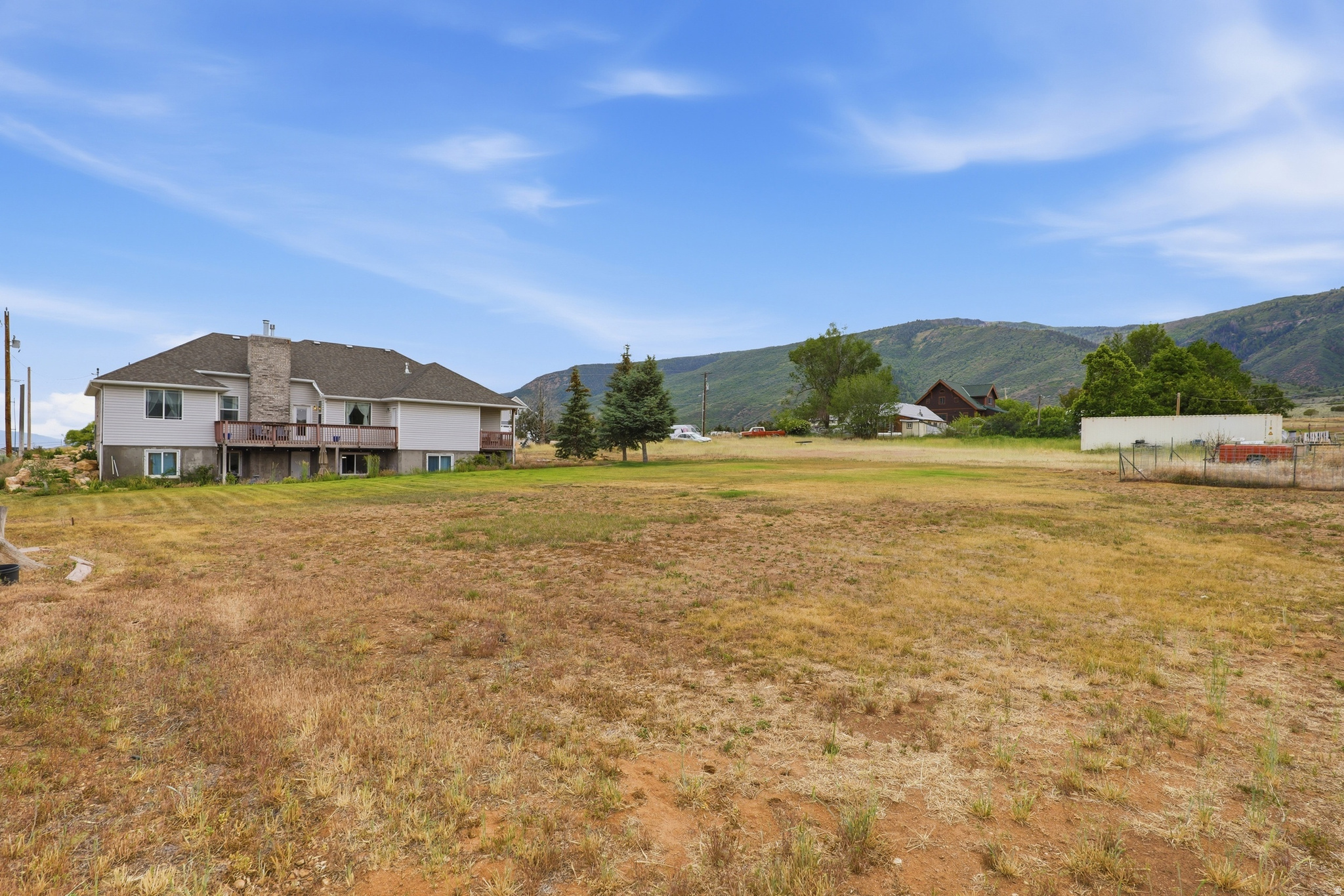main property photo 36
