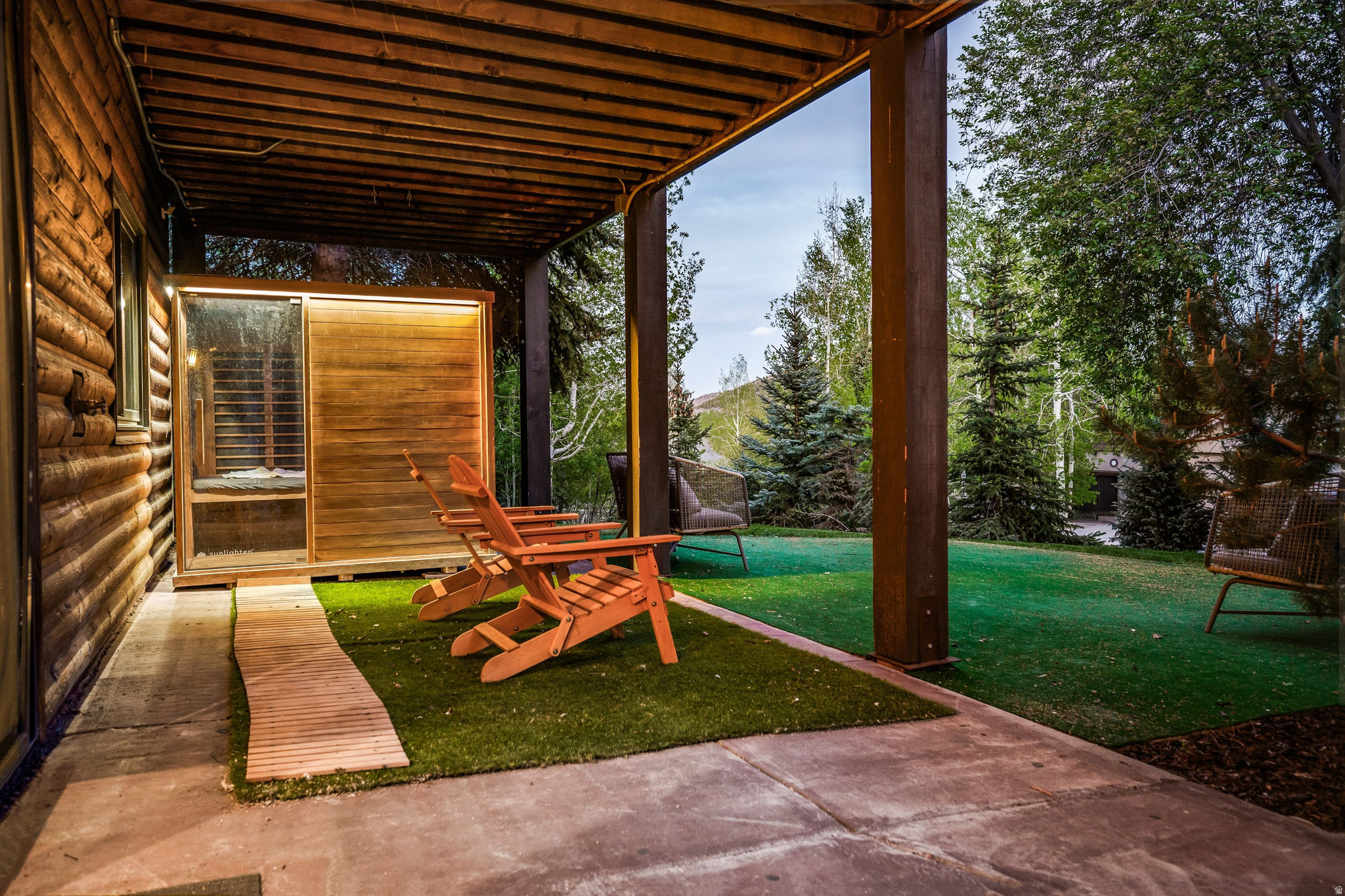 main property photo 38
