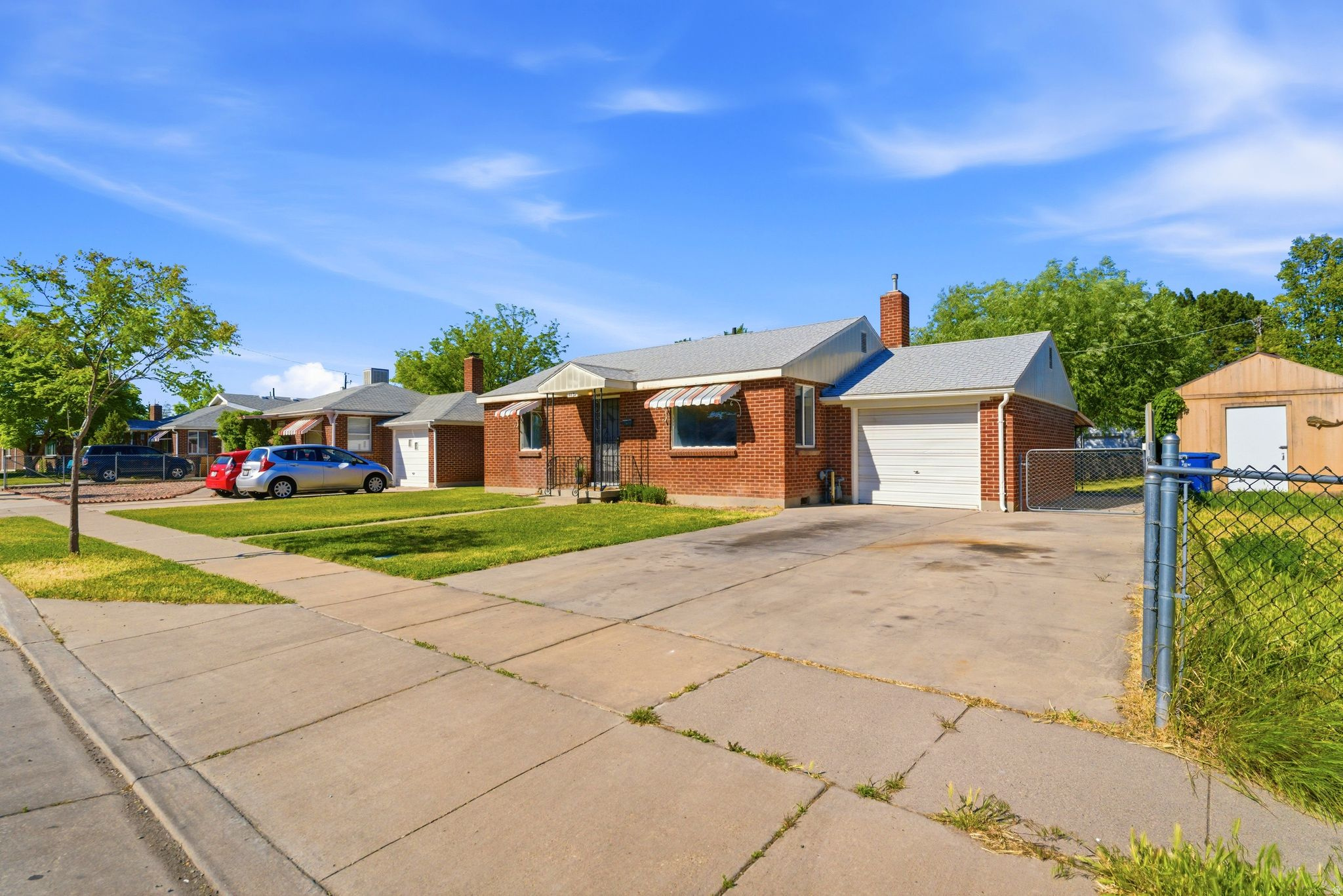 main property photo 29