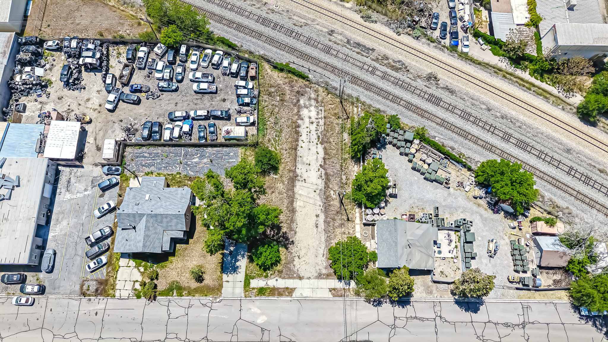 main property photo 4