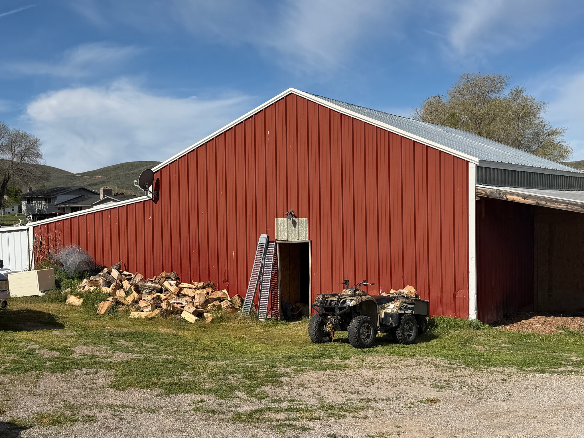 main property photo 14
