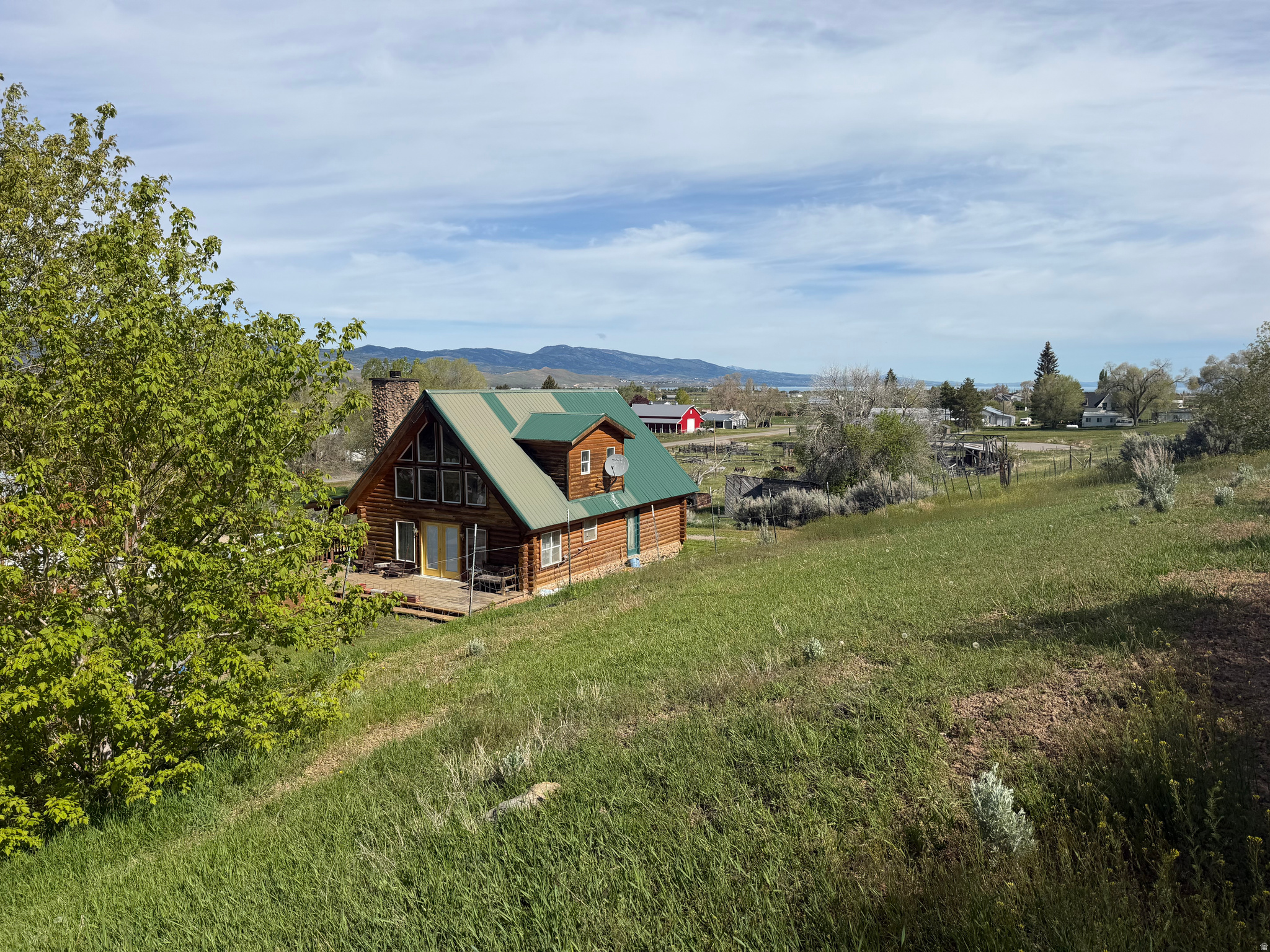 main property photo 15