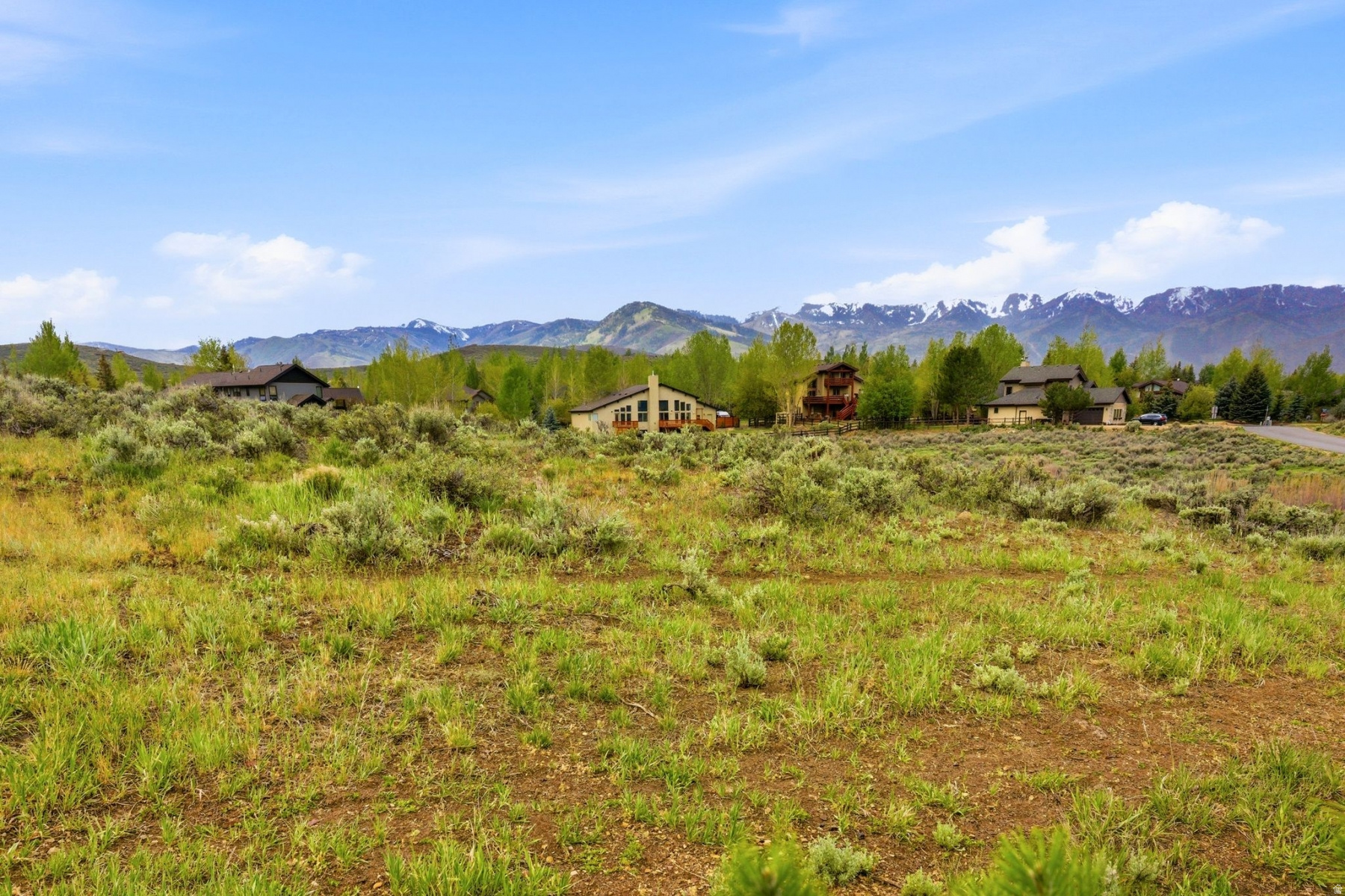main property photo 45
