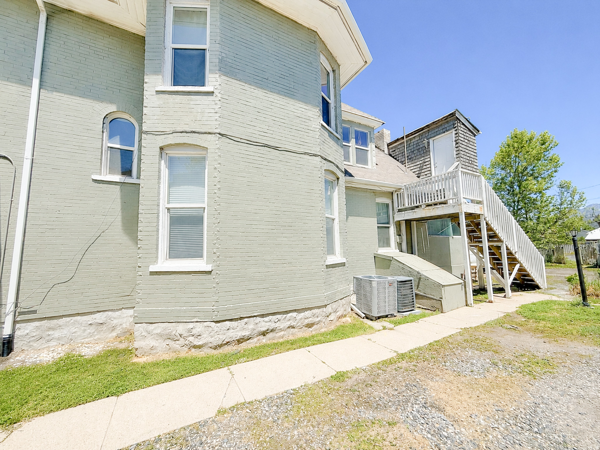 main property photo 77