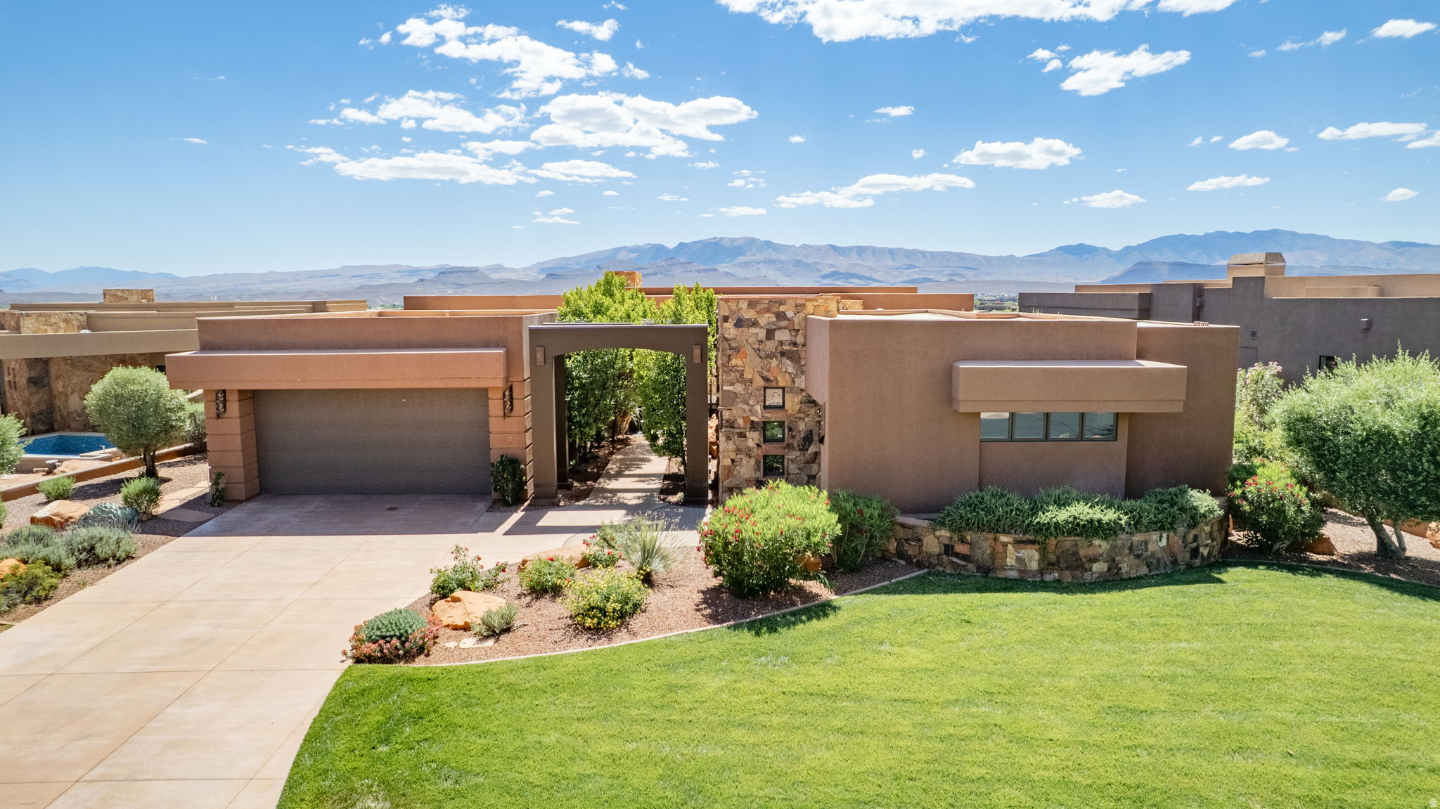 main property photo 59