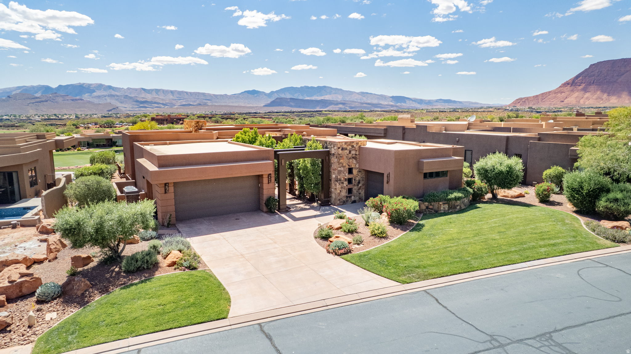 main property photo 60