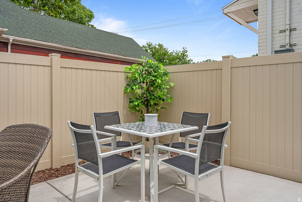 main property photo 60