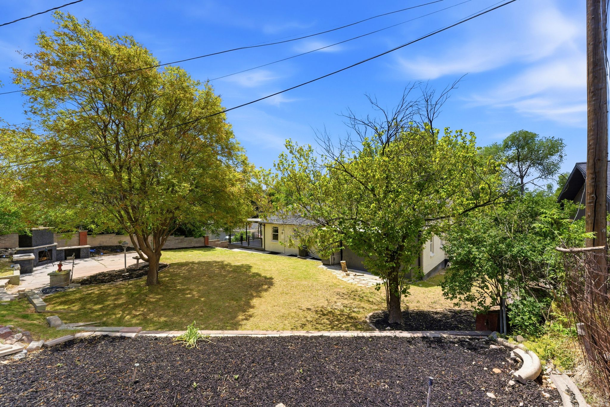 main property photo 38