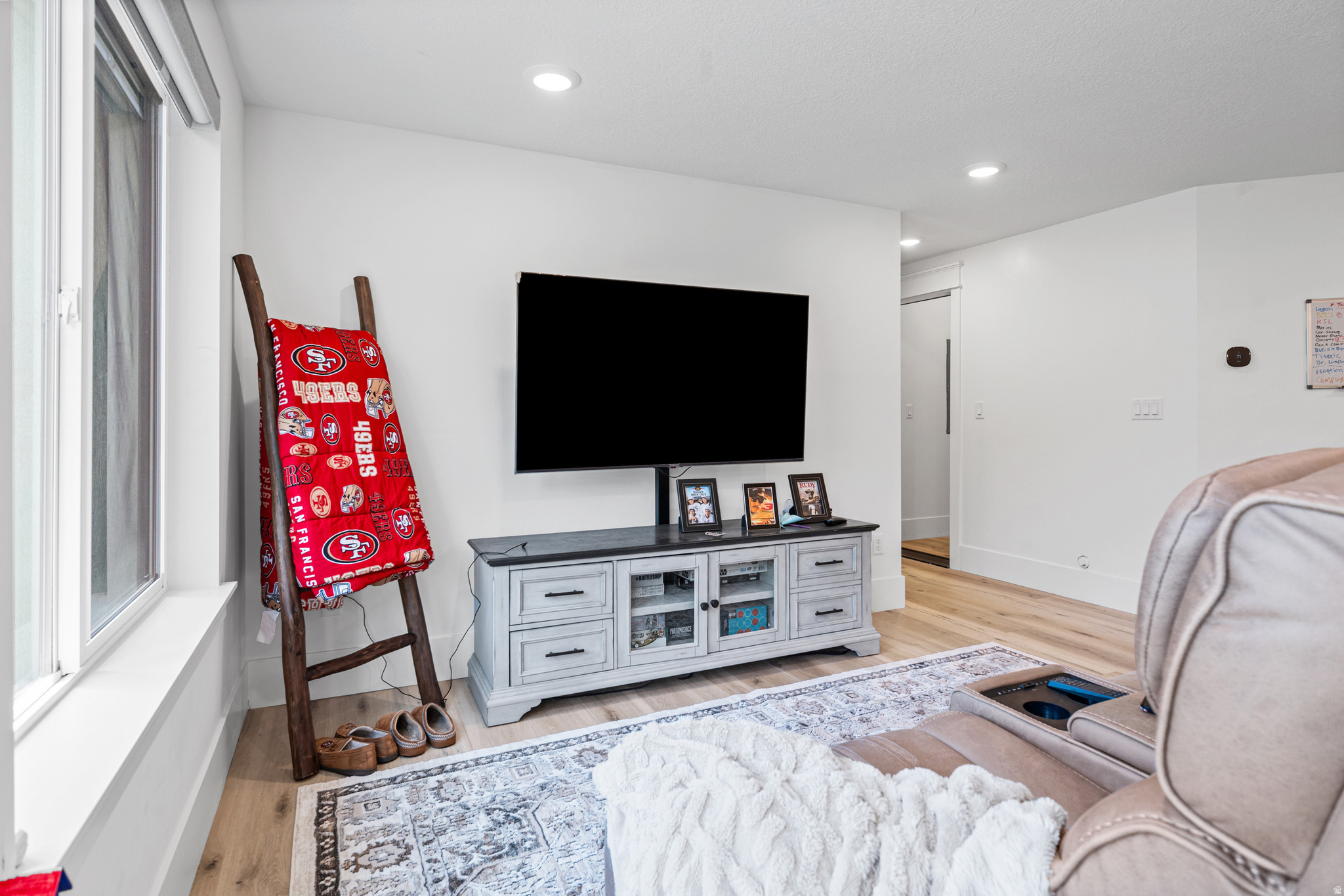 main property photo 60