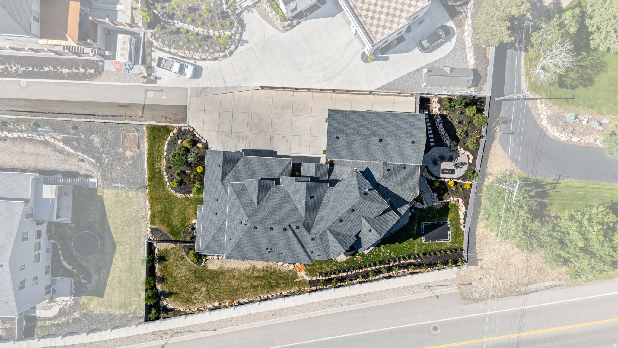 main property photo 76