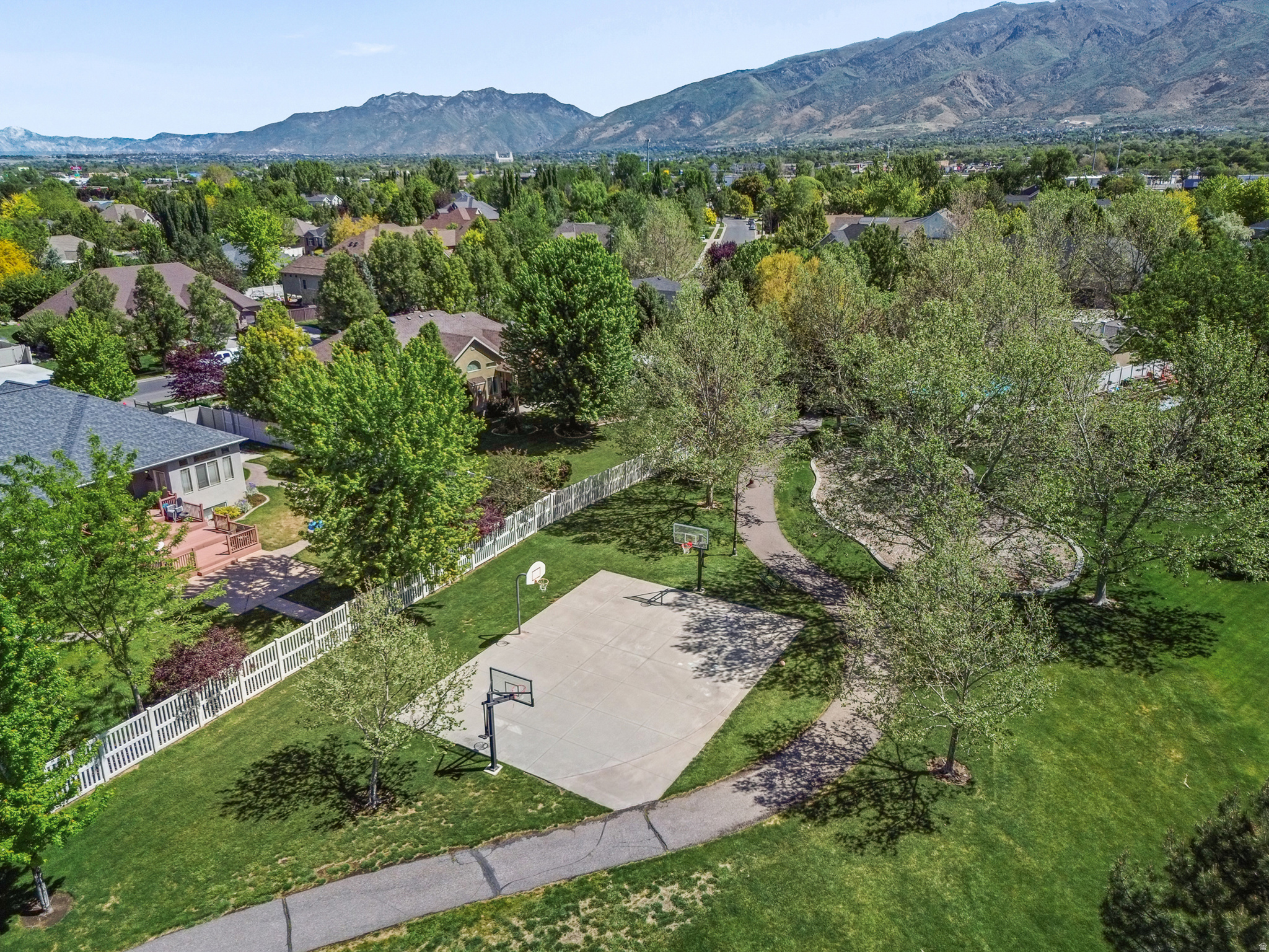 main property photo 43