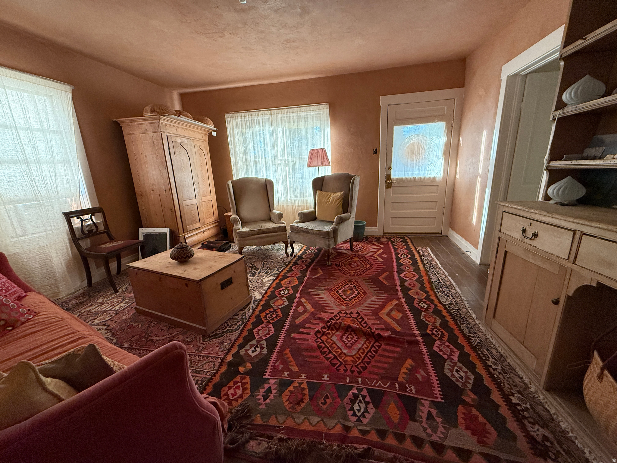 main property photo 2