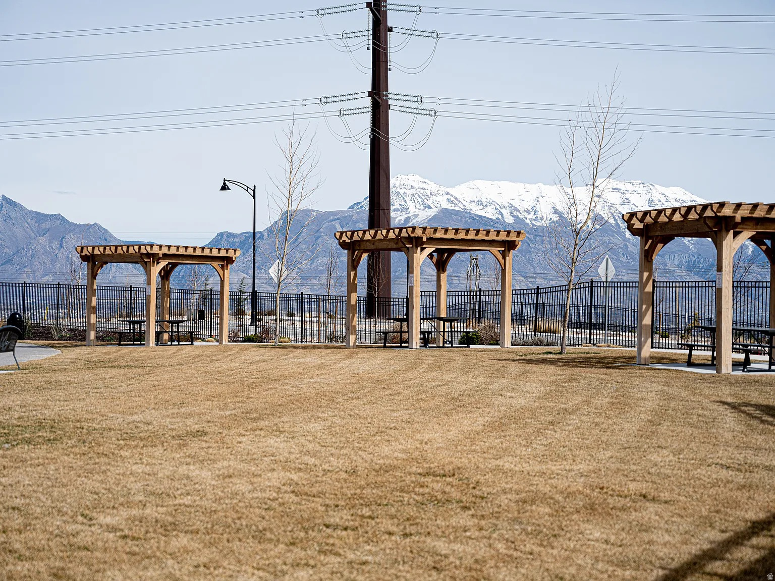 main property photo 20