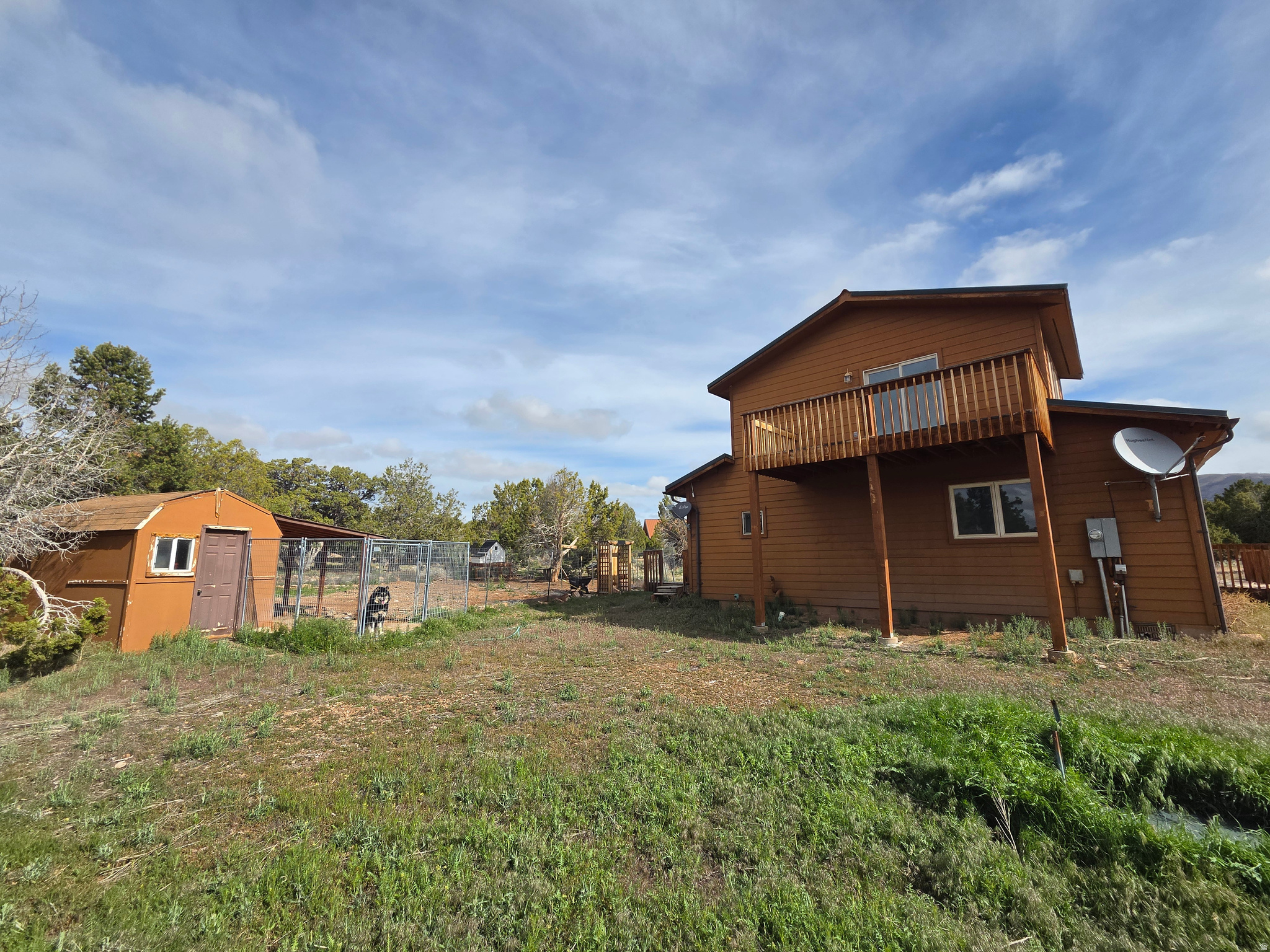 main property photo 45