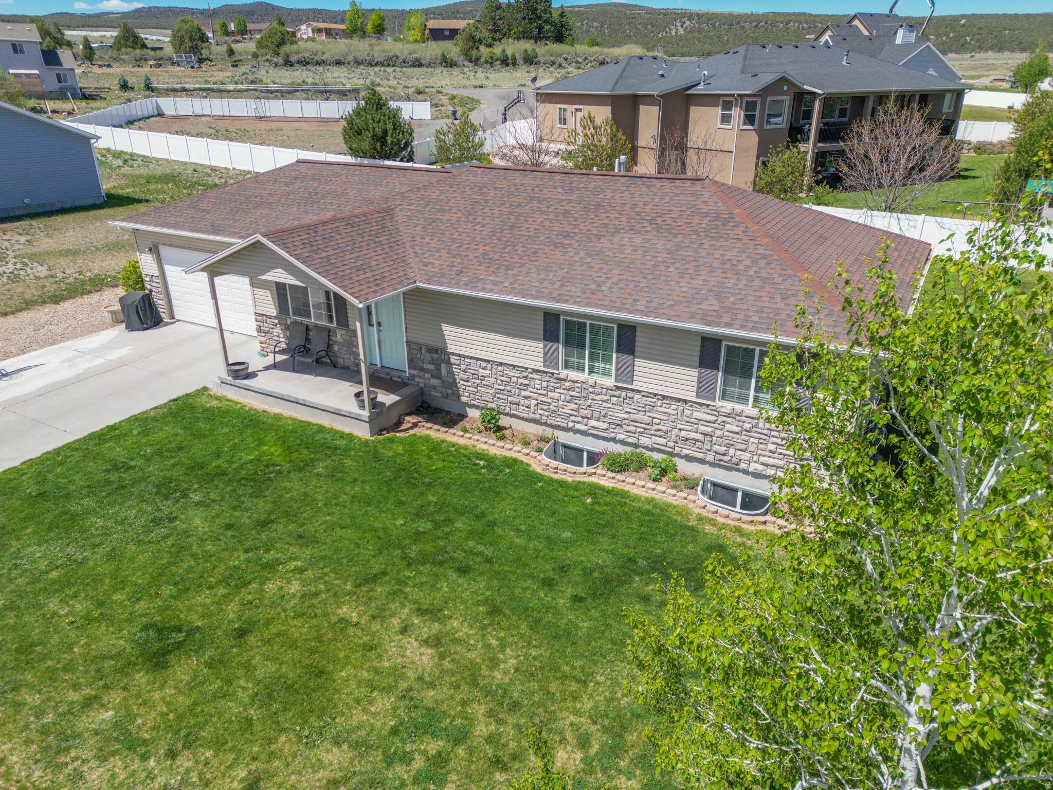 main property photo 60