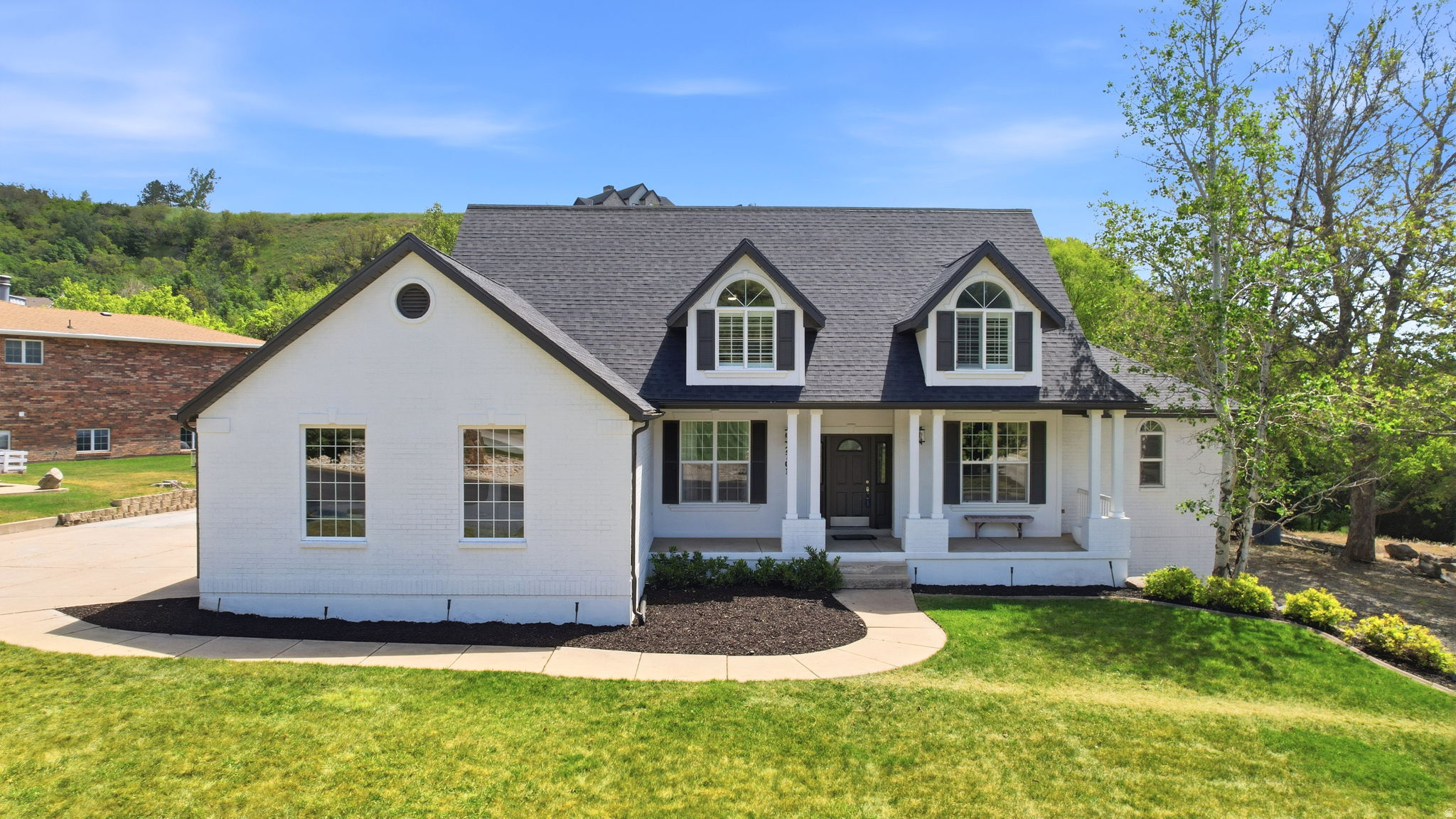 main property photo 10