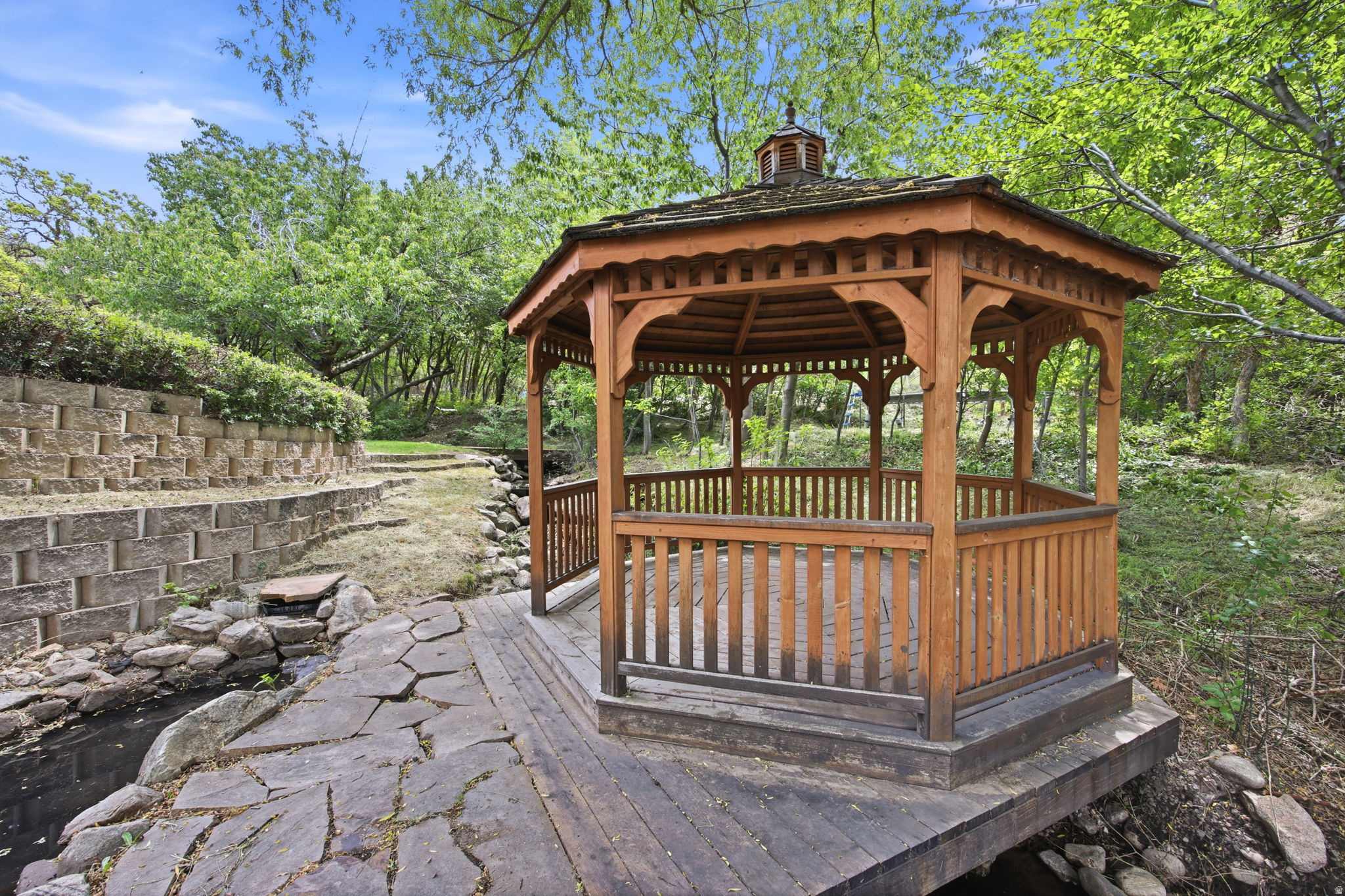 main property photo 65