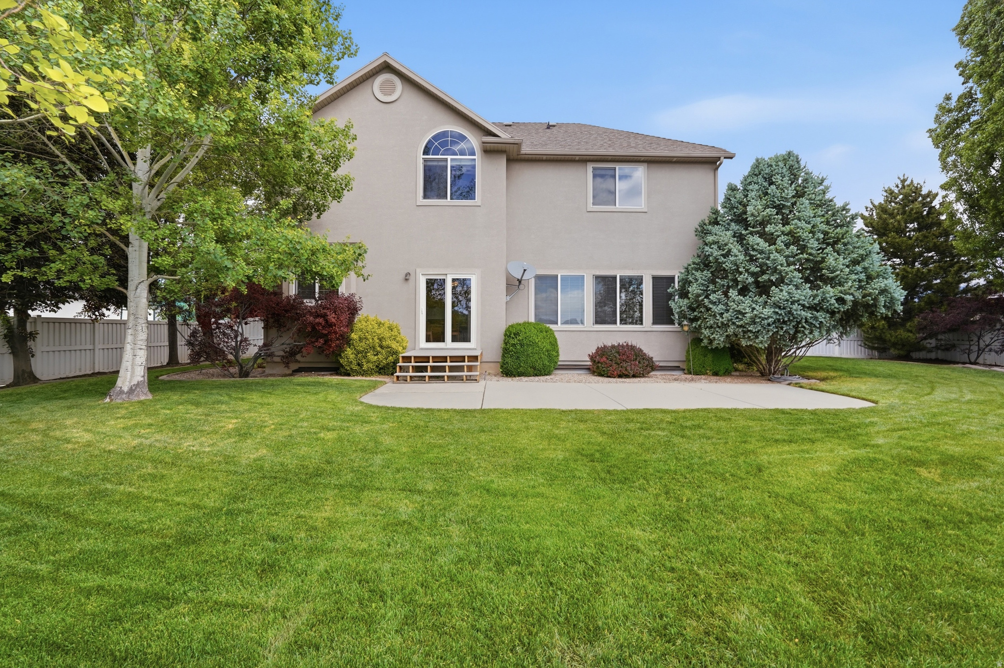 main property photo 47