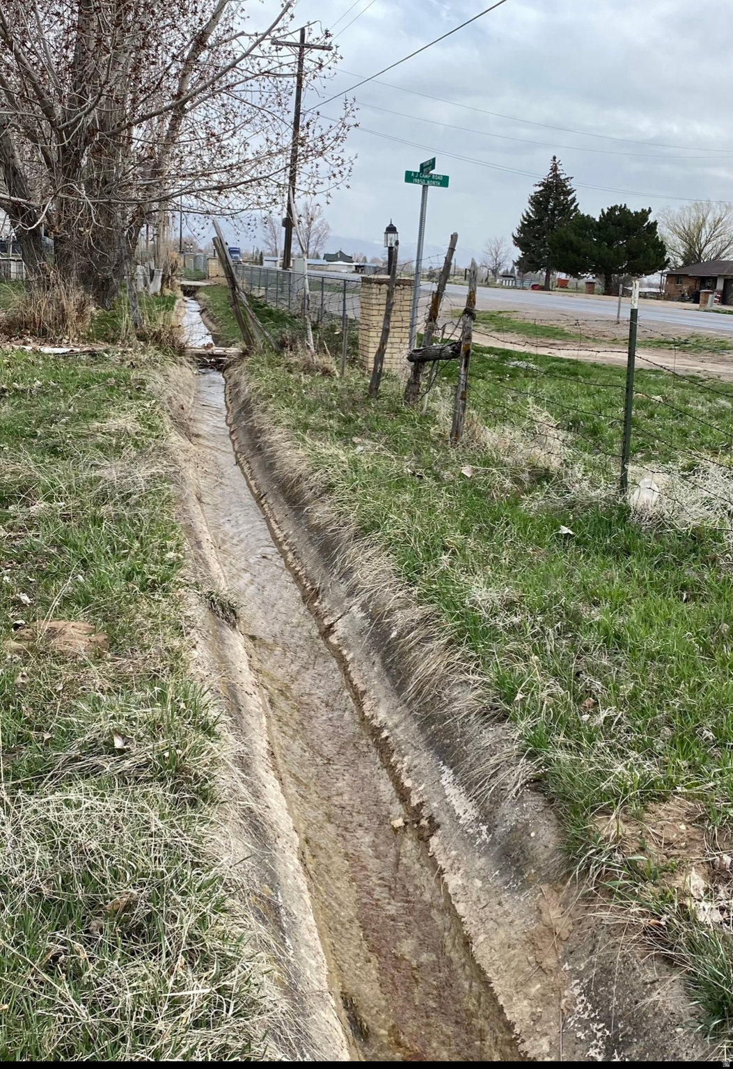 main property photo 7