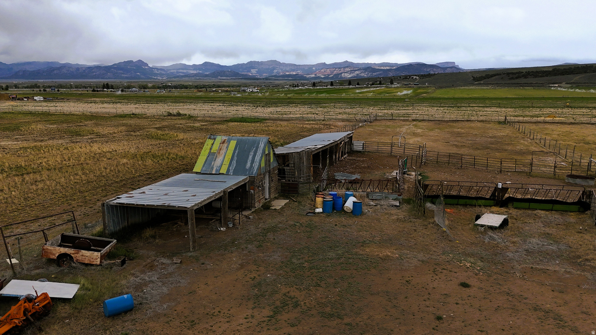 main property photo 36