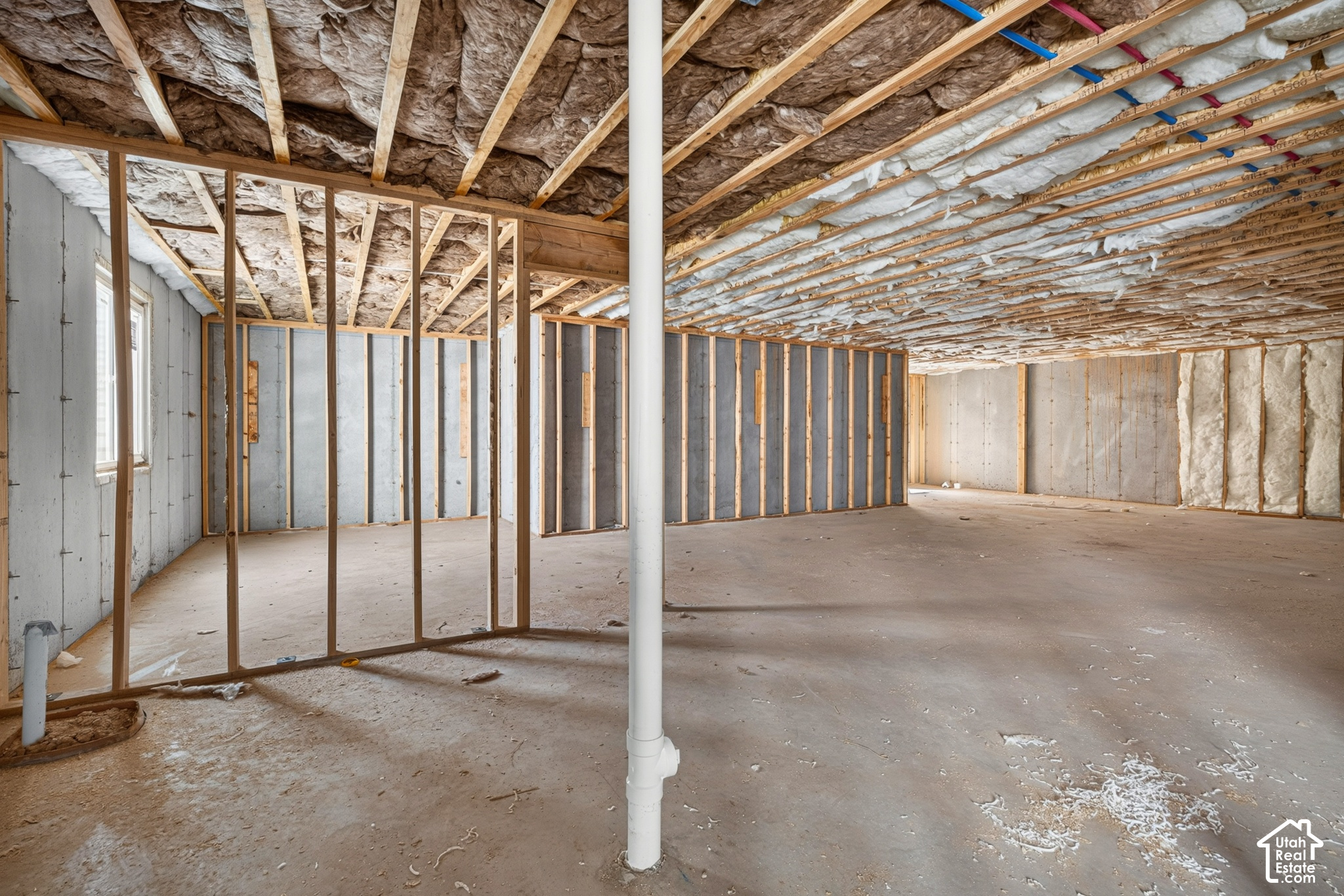 main property photo 67