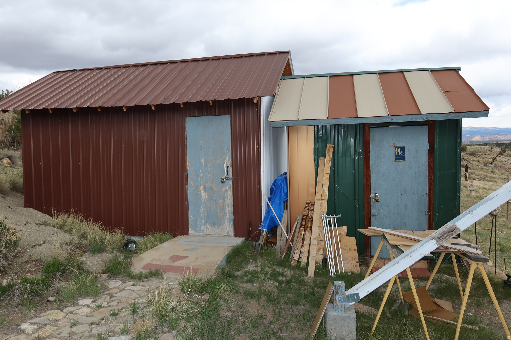 main property photo 14