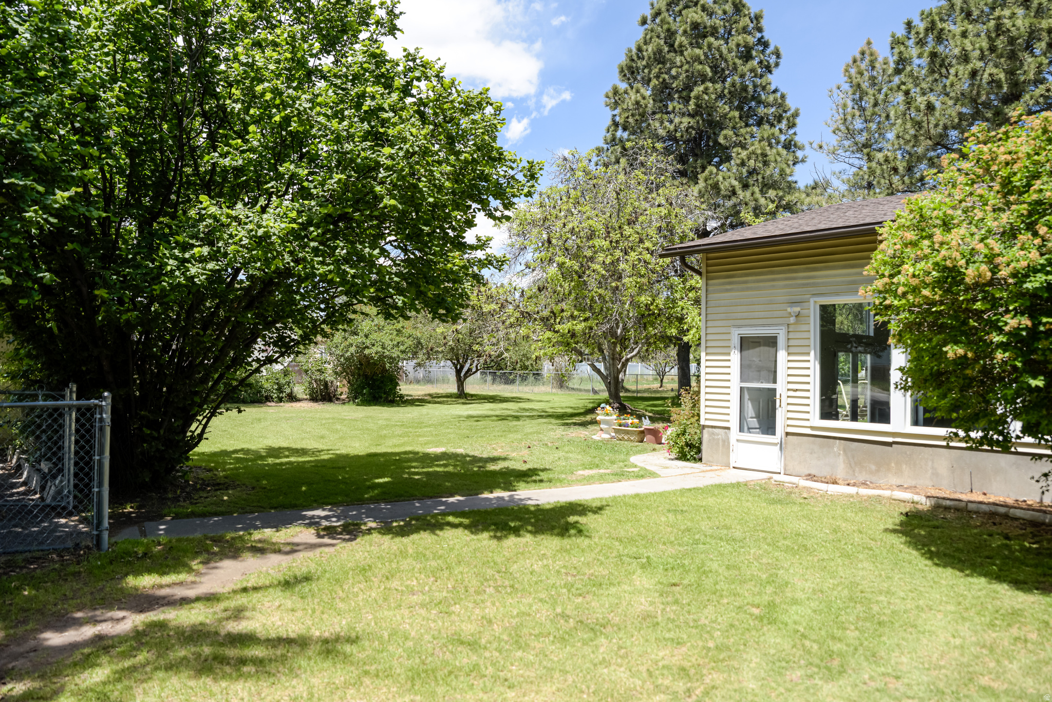 main property photo 56
