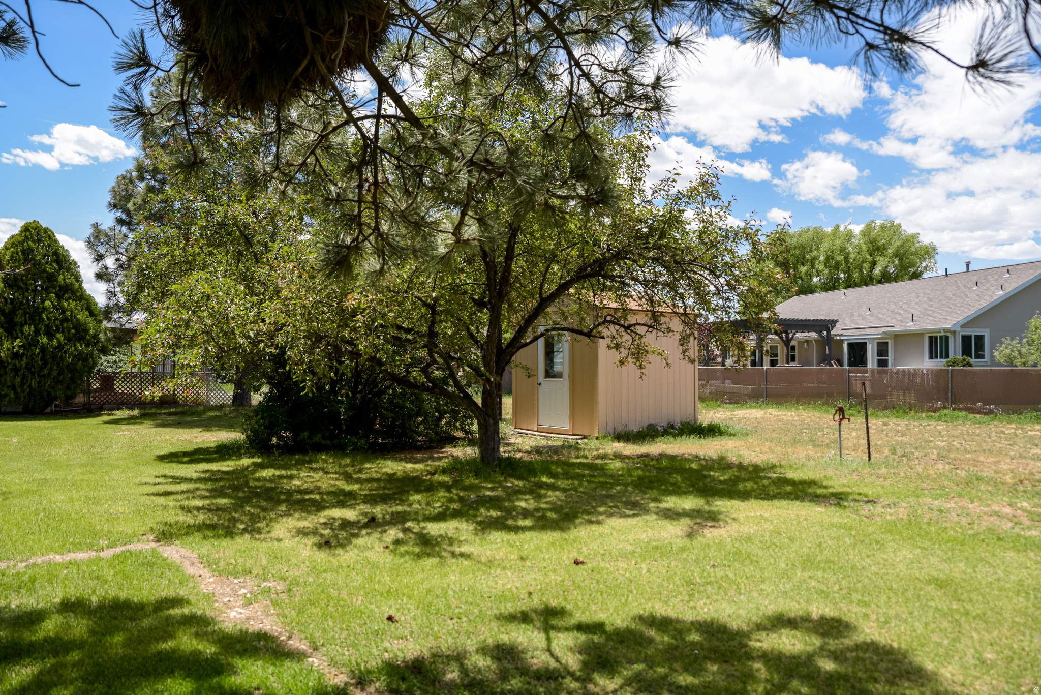 main property photo 60