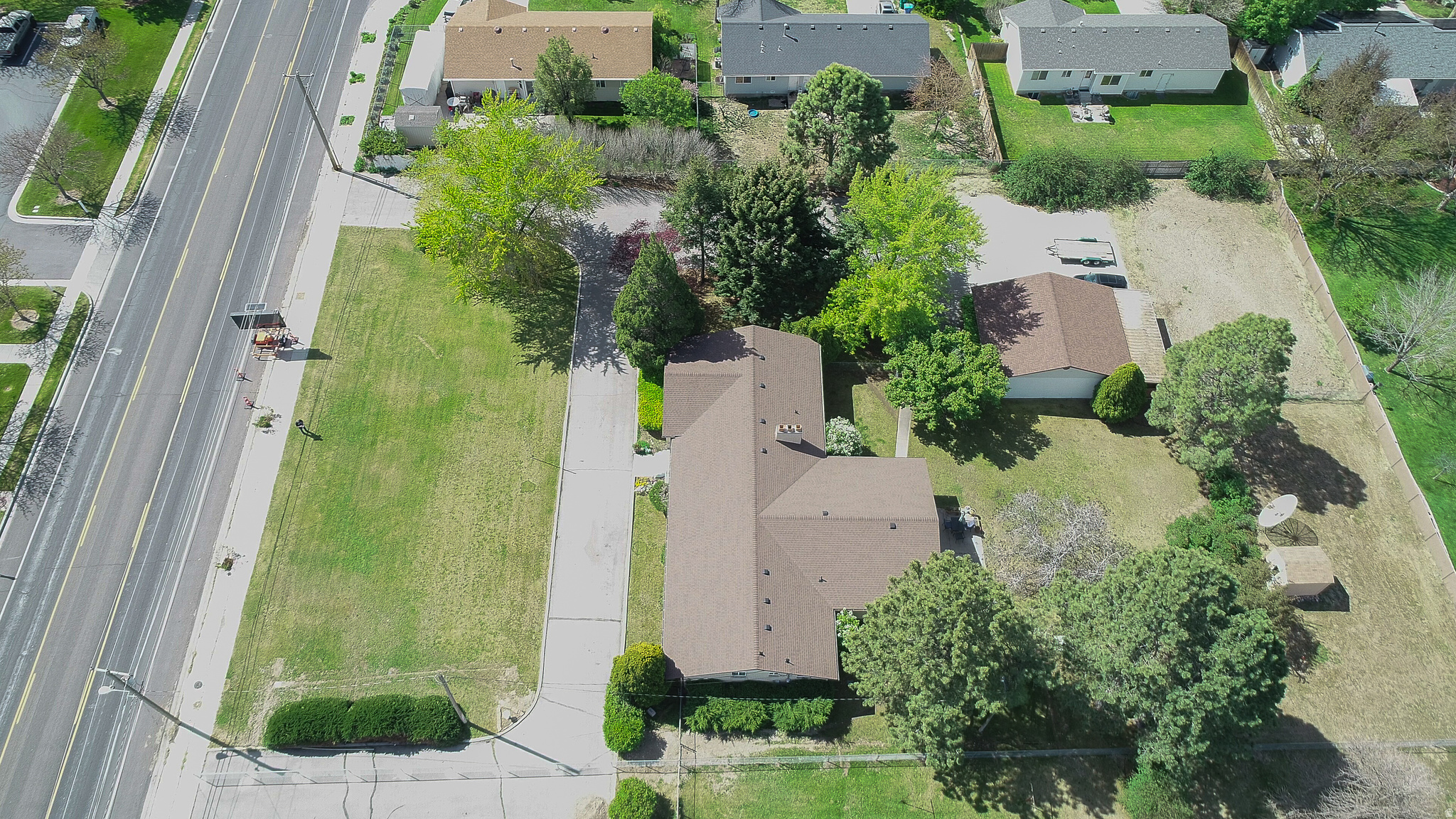 main property photo 66