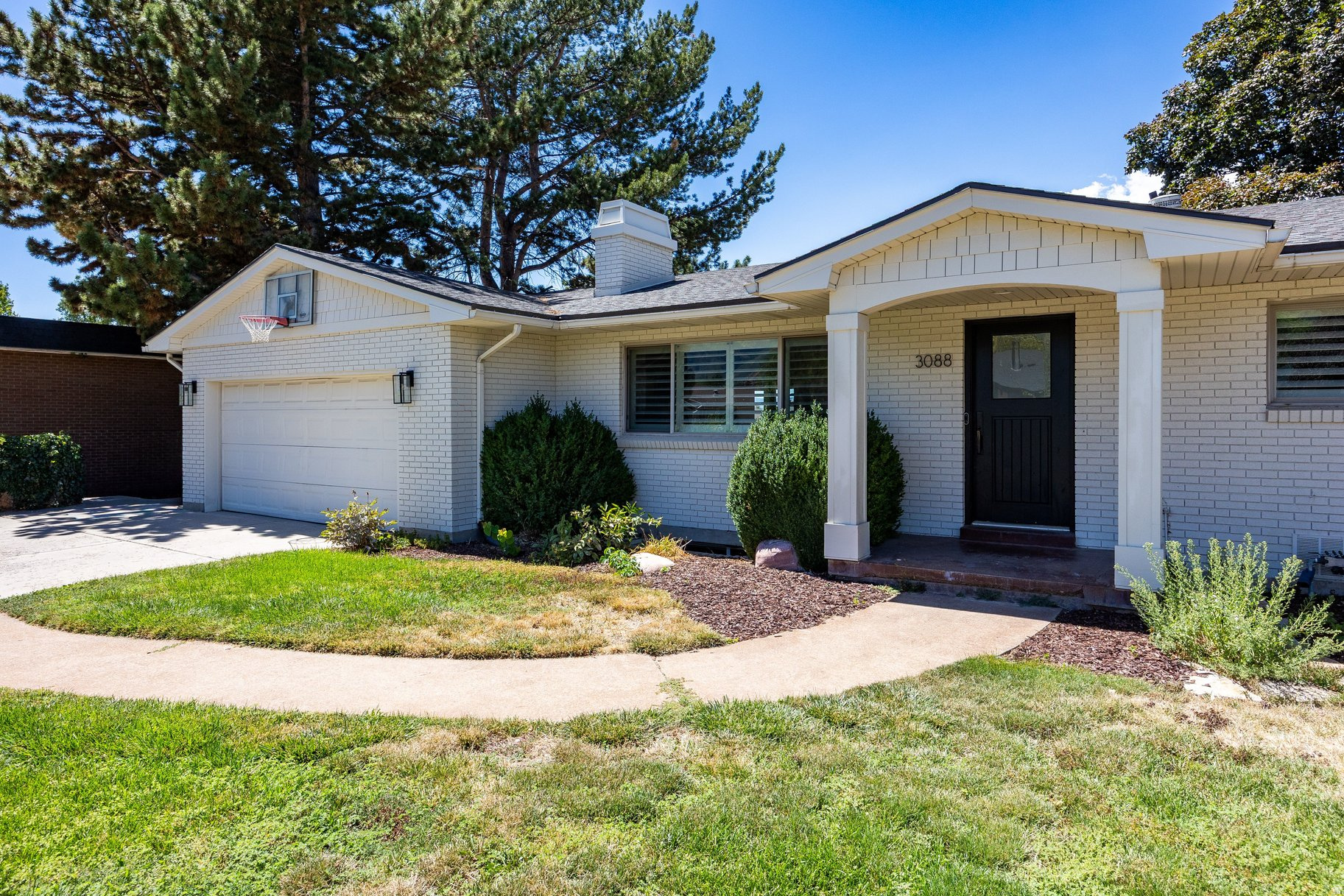 main property photo 49