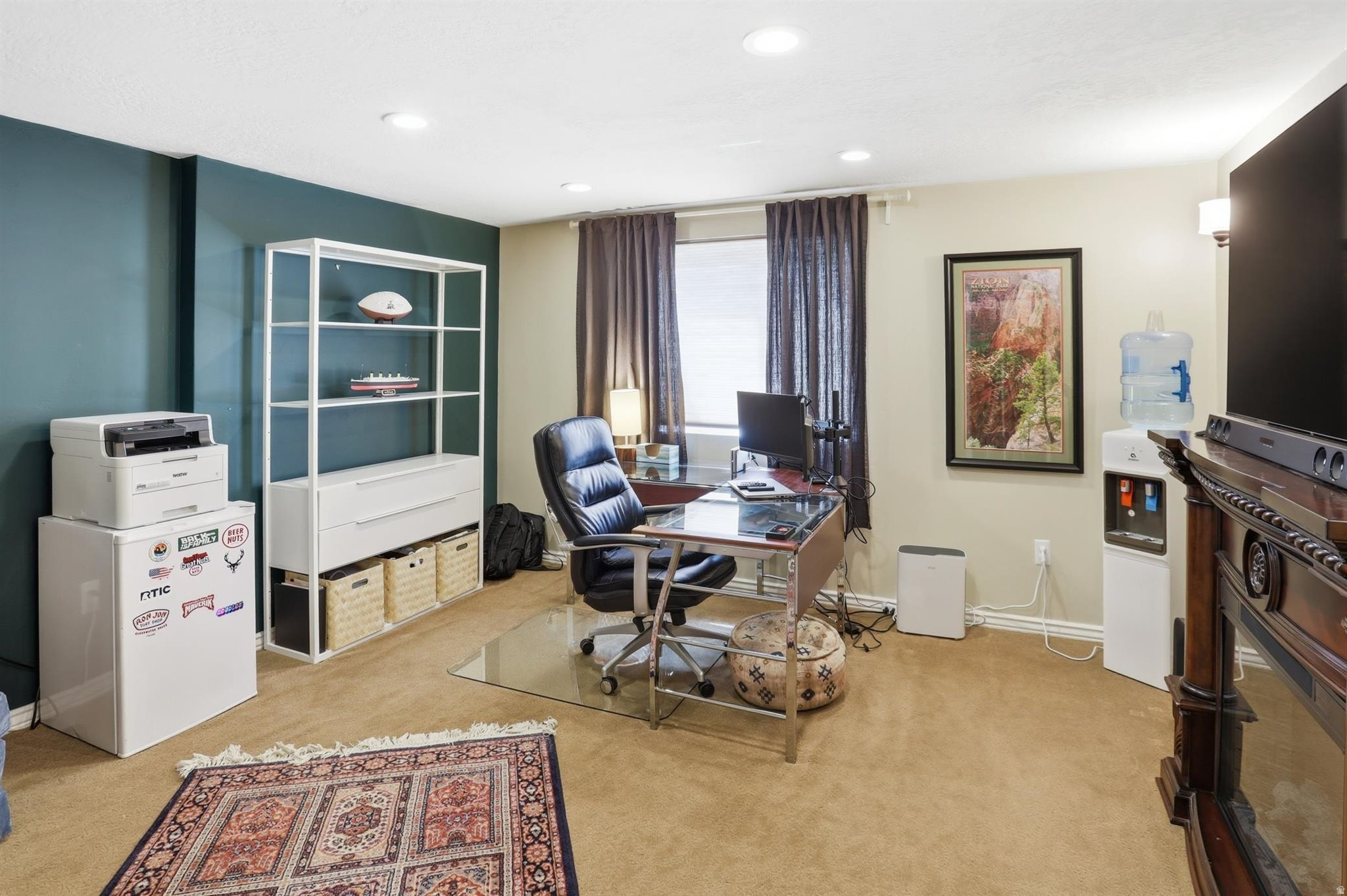 main property photo 37