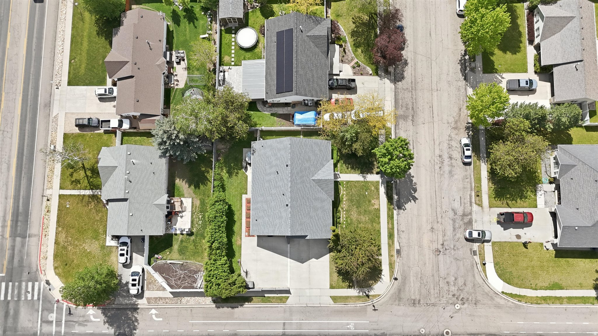 main property photo 5