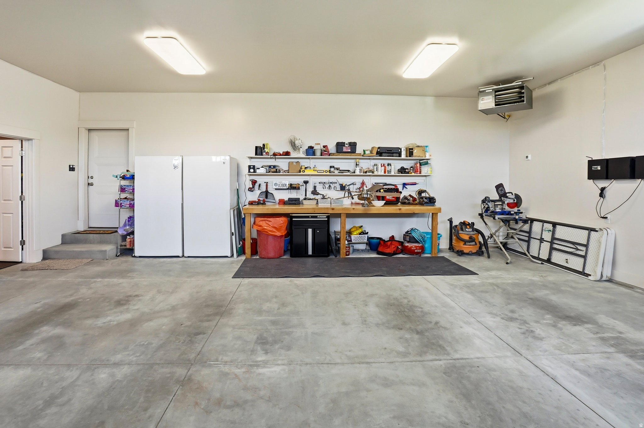 main property photo 59