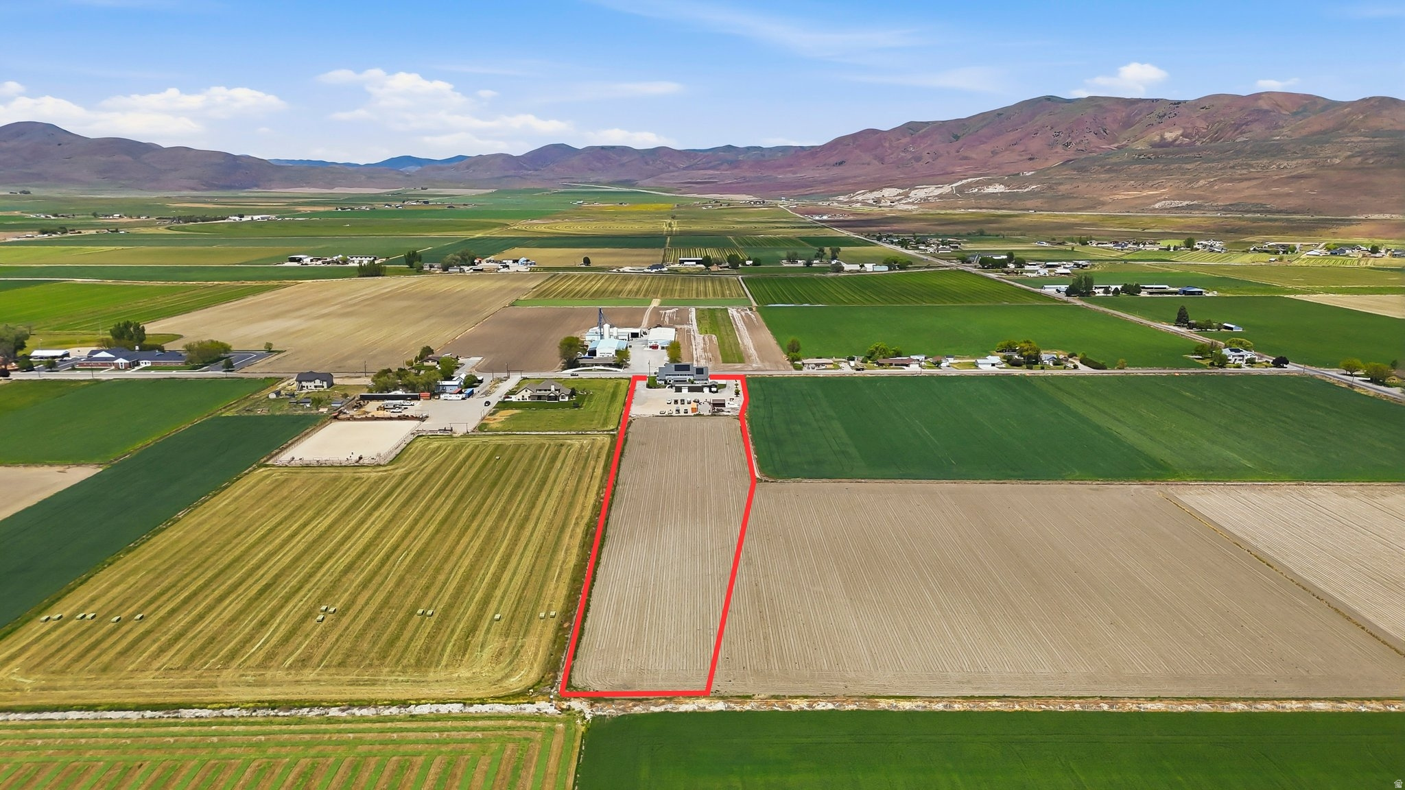 main property photo 87