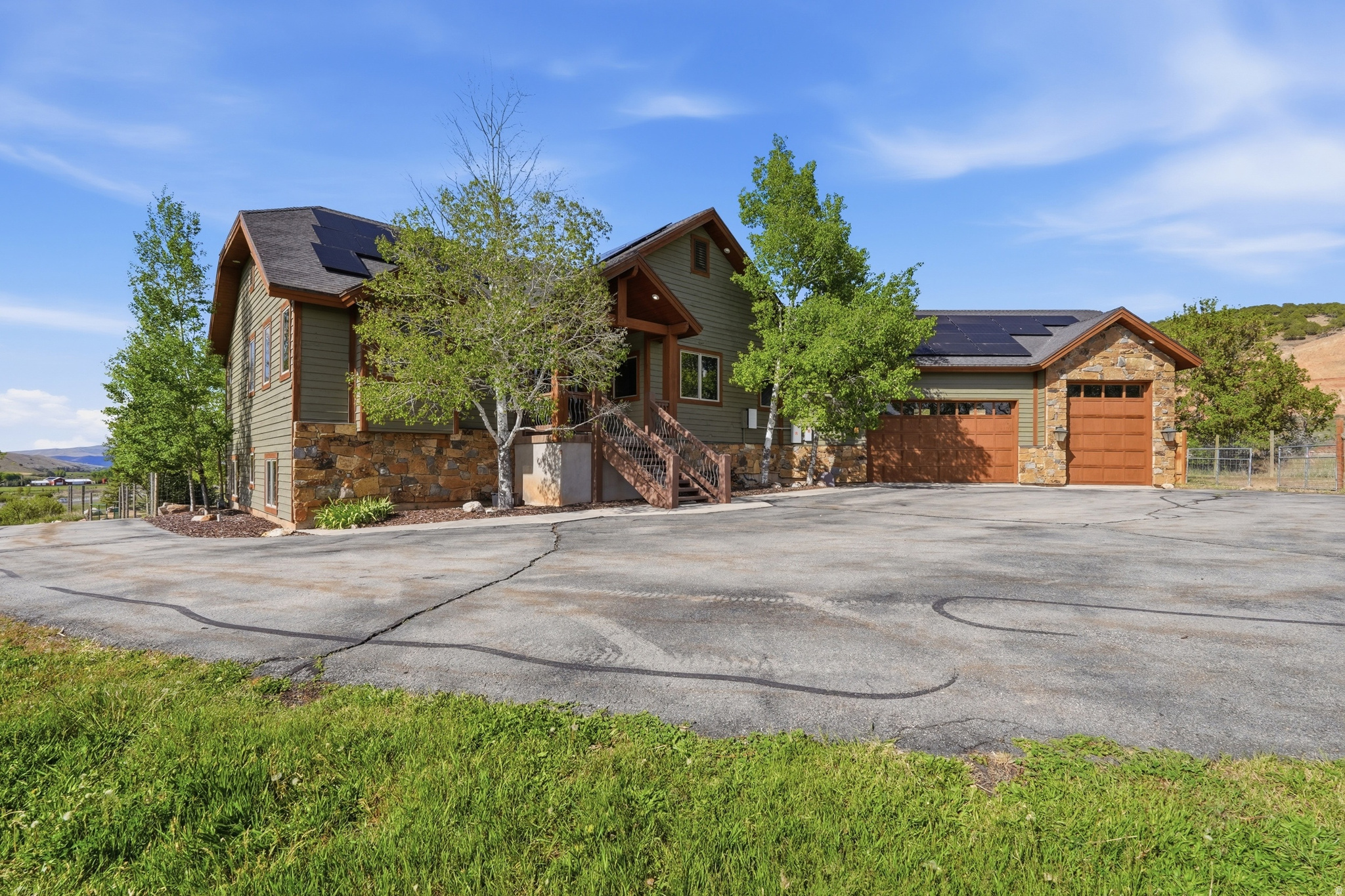 main property photo 67