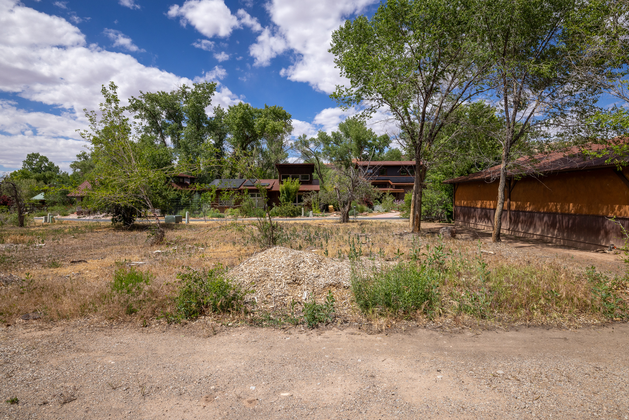main property photo 19