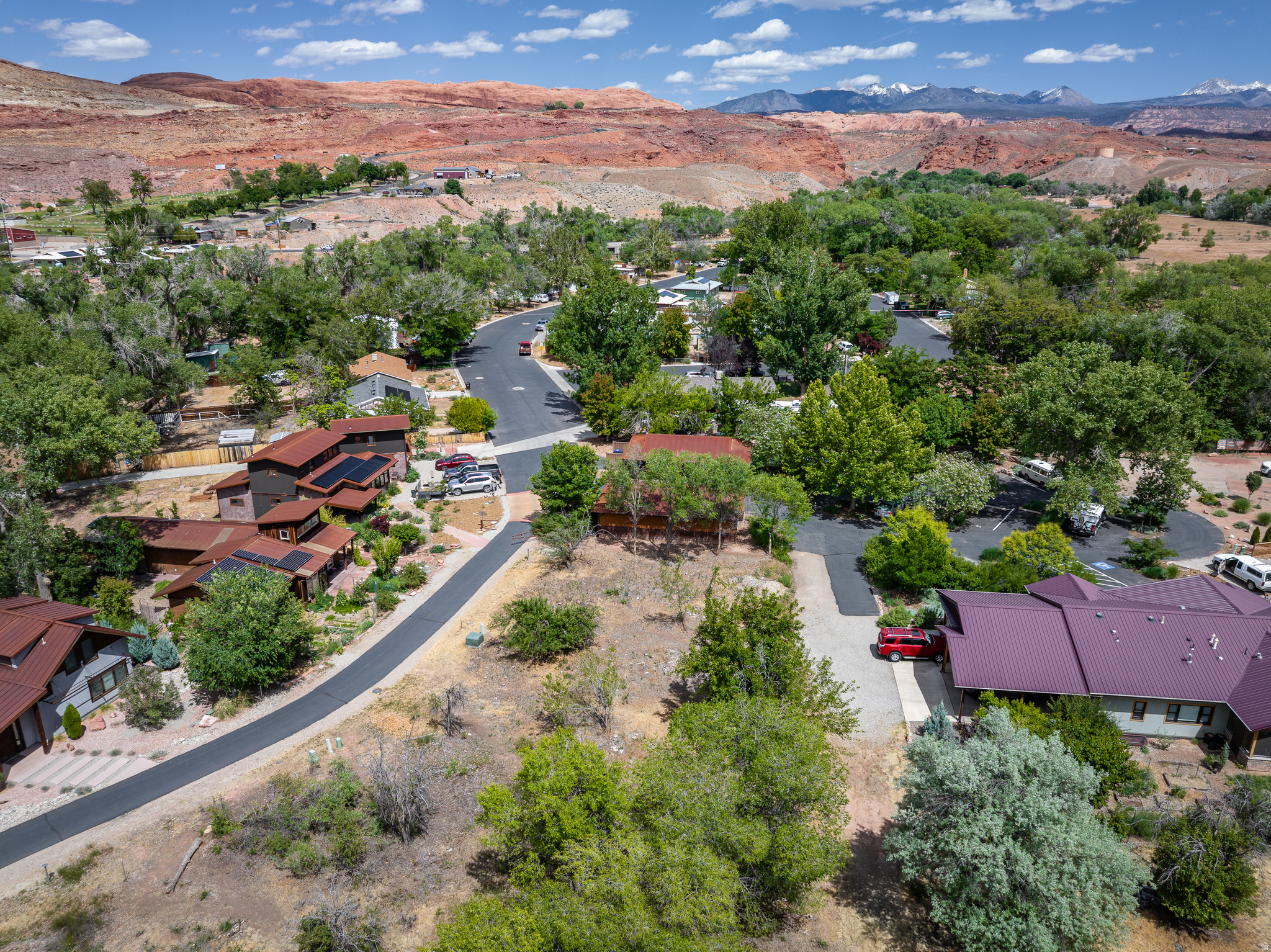 main property photo 29