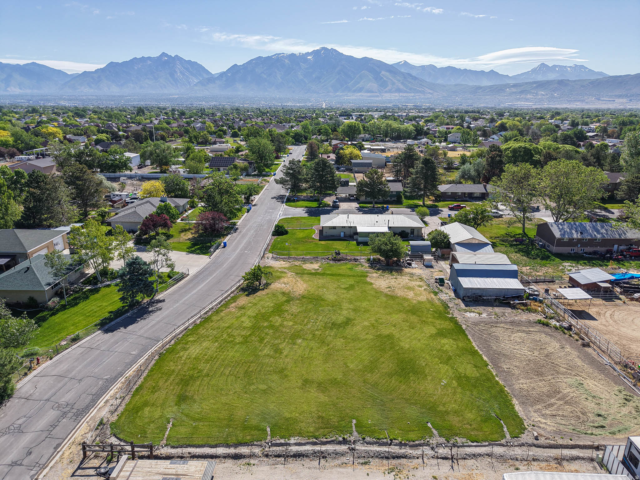 main property photo 20