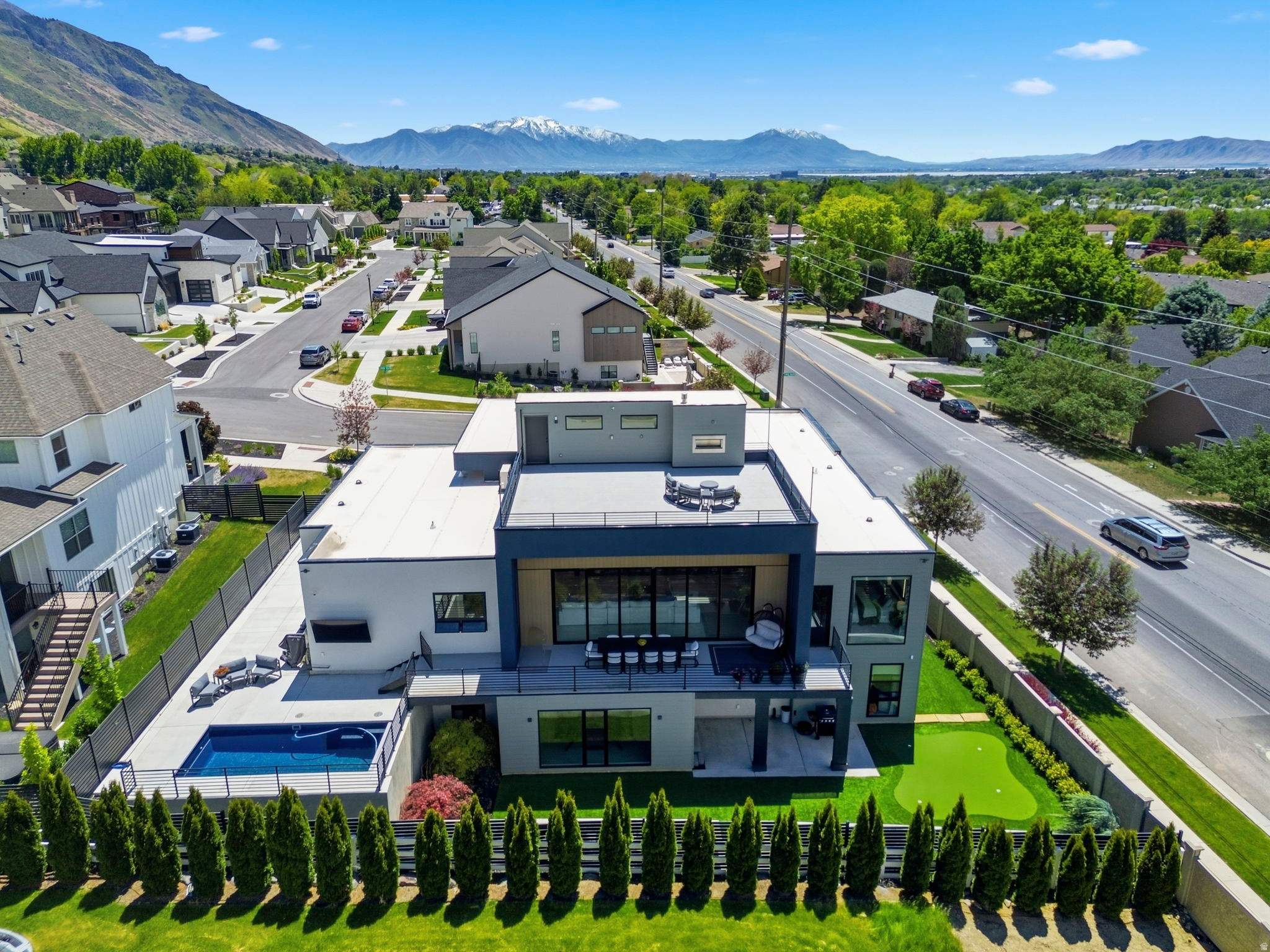 main property photo 63