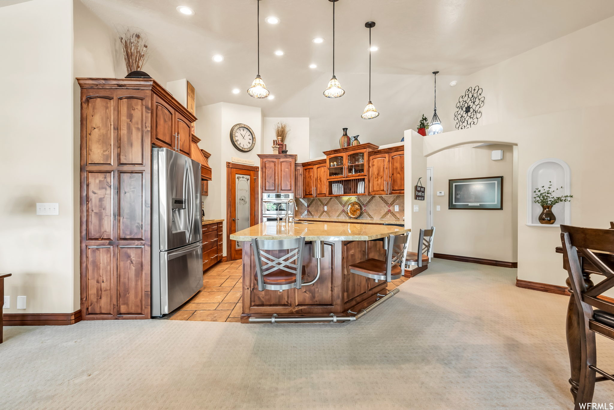 main property photo 12
