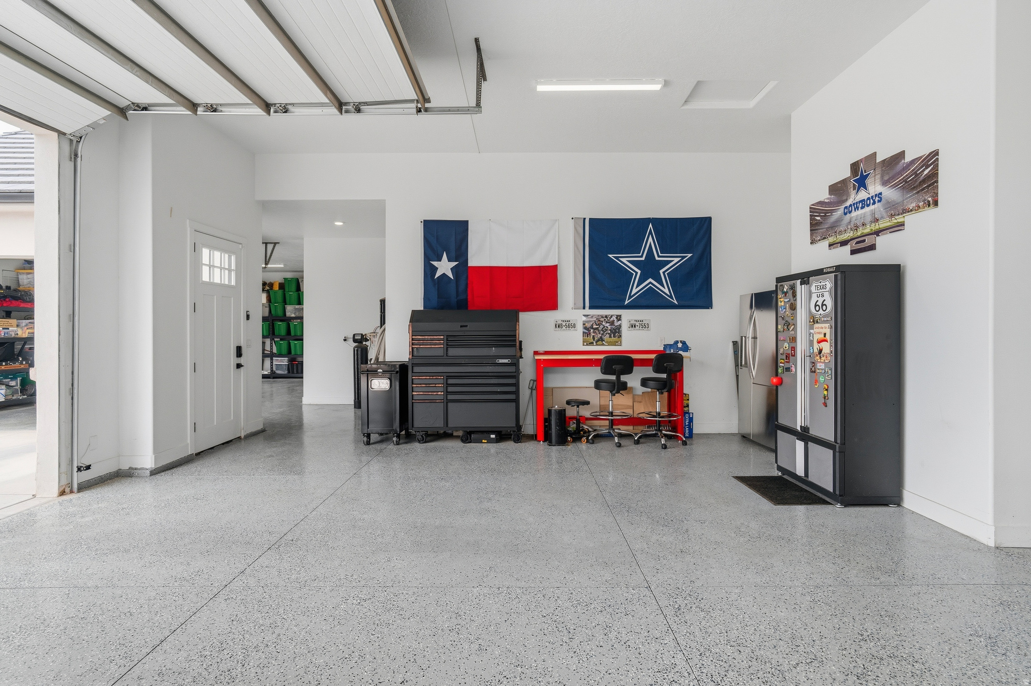 main property photo 45