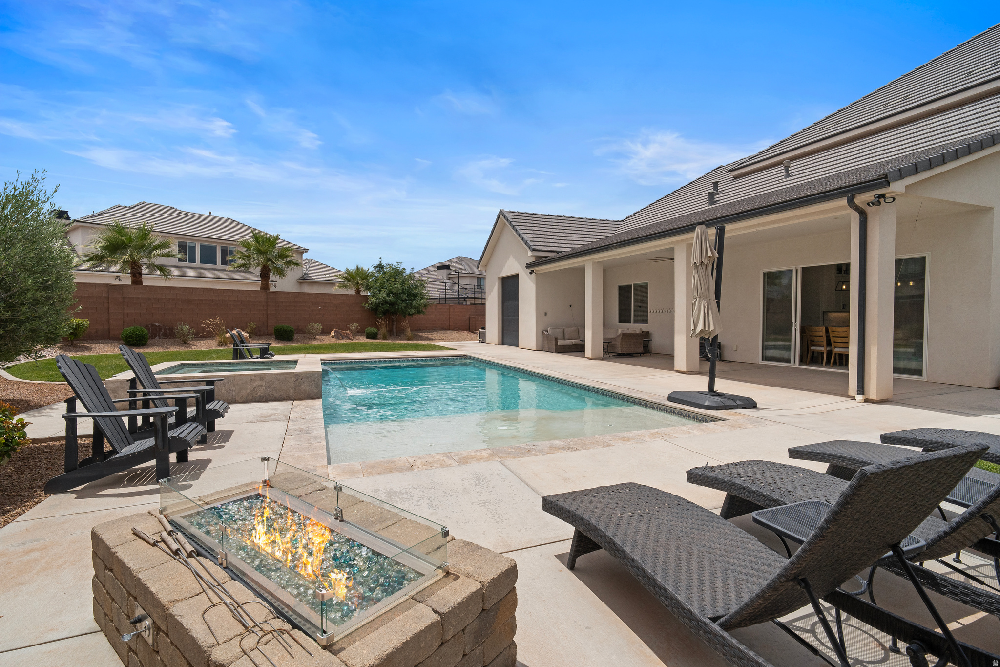 main property photo 51