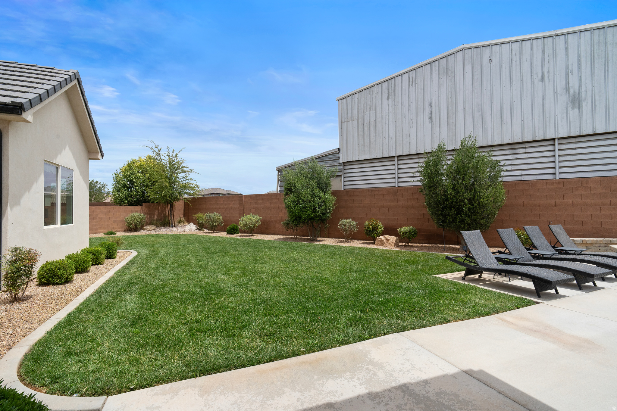 main property photo 54